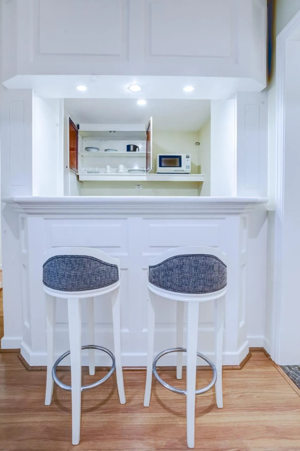 kitchen in Roomo Transamerica SP Itaim Bibi