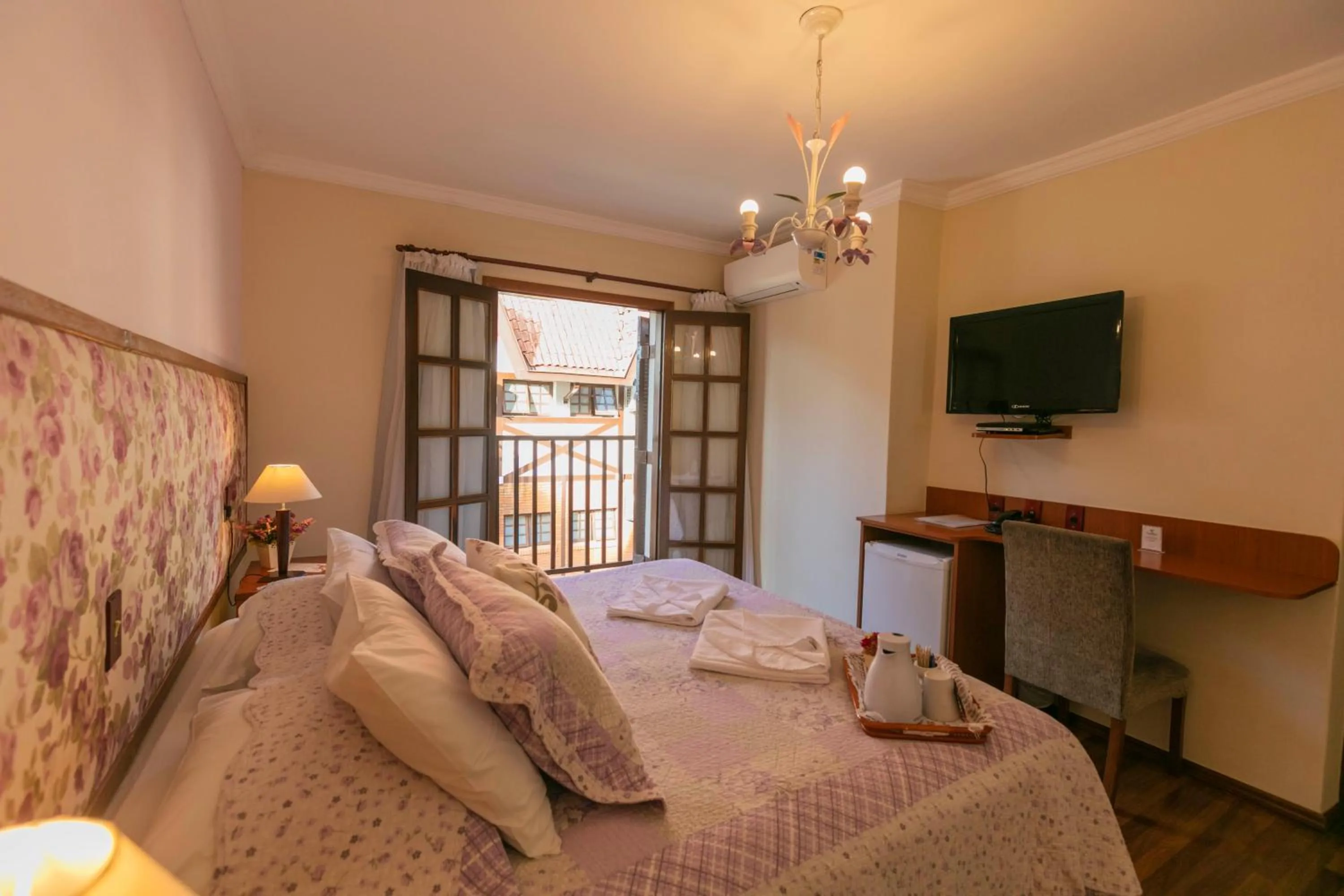 Bedroom, Bed in Pousada das Hortênsias