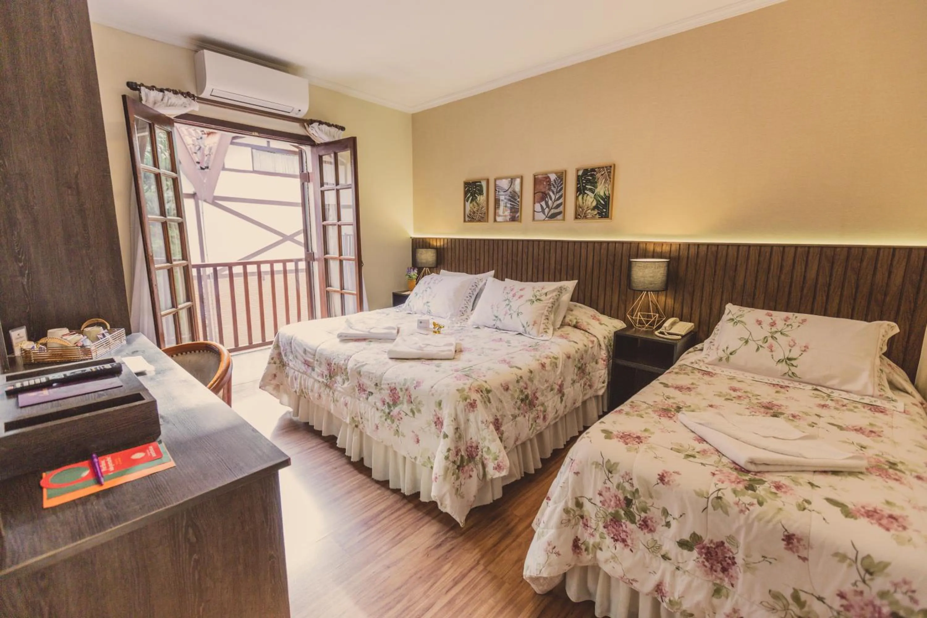 Bed in Pousada das Hortênsias