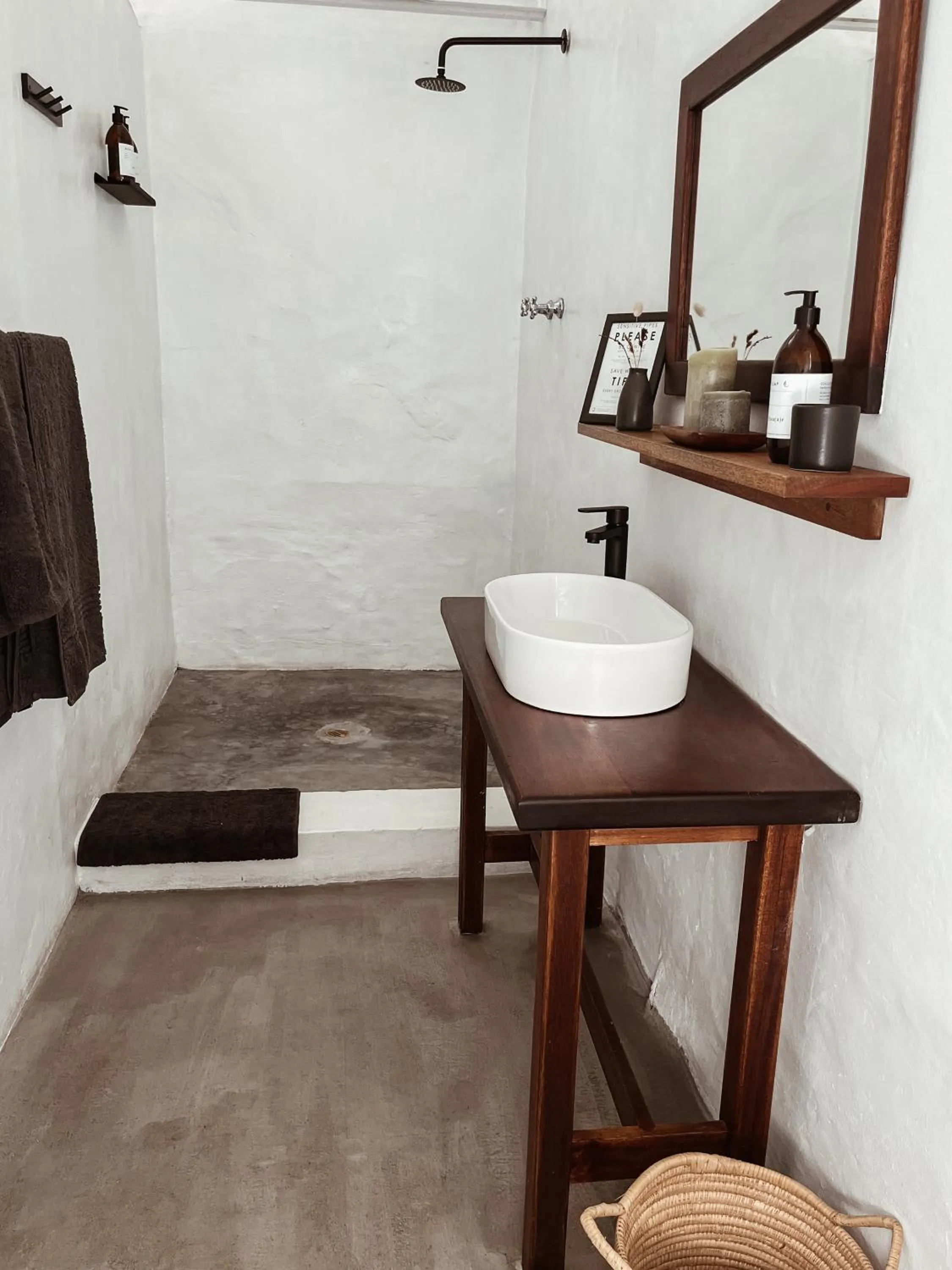 Bathroom in Stanley Island