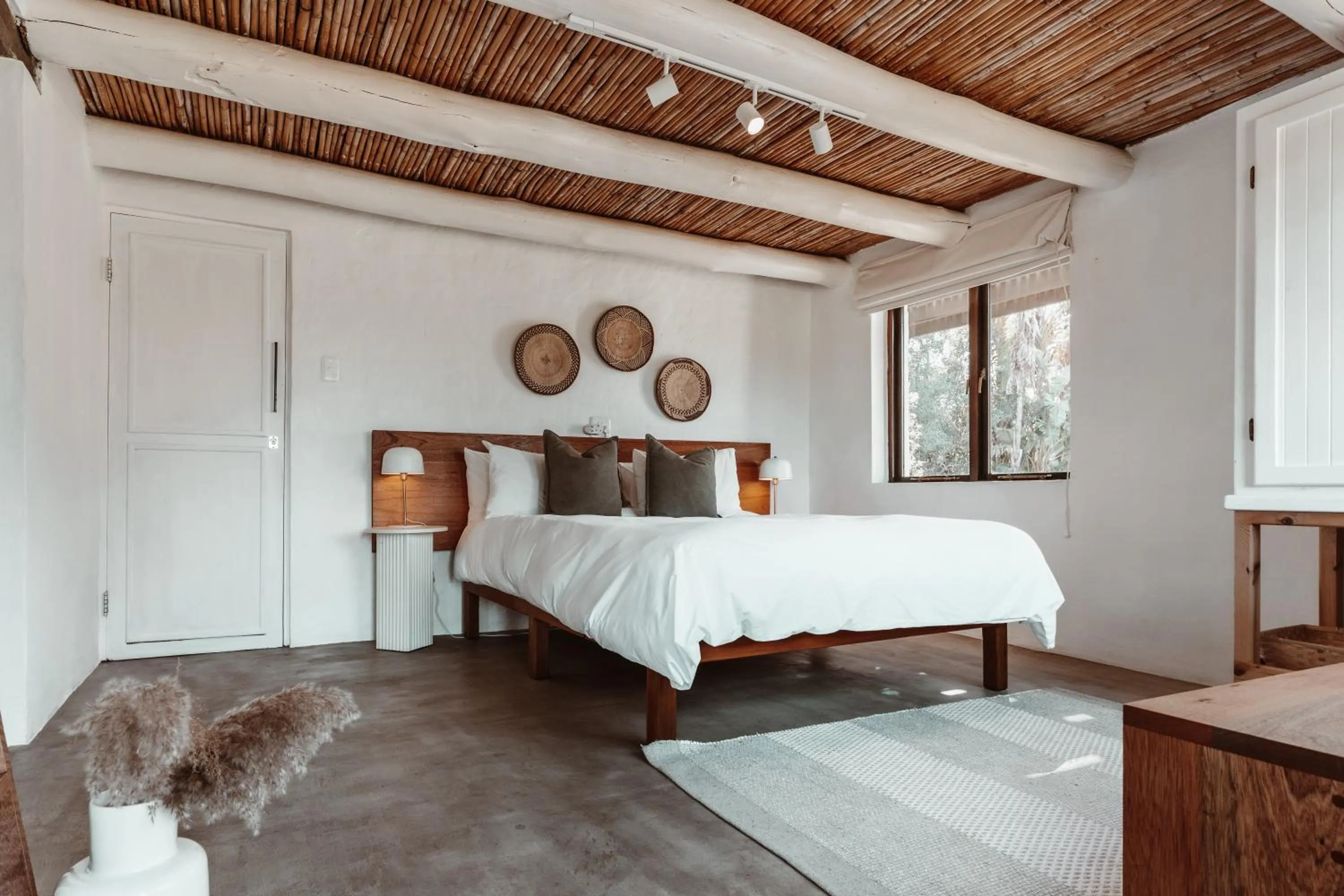 Bedroom, Bed in Stanley Island