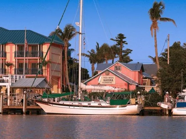 Area and facilities in Tween Waters Island Resort & Spa