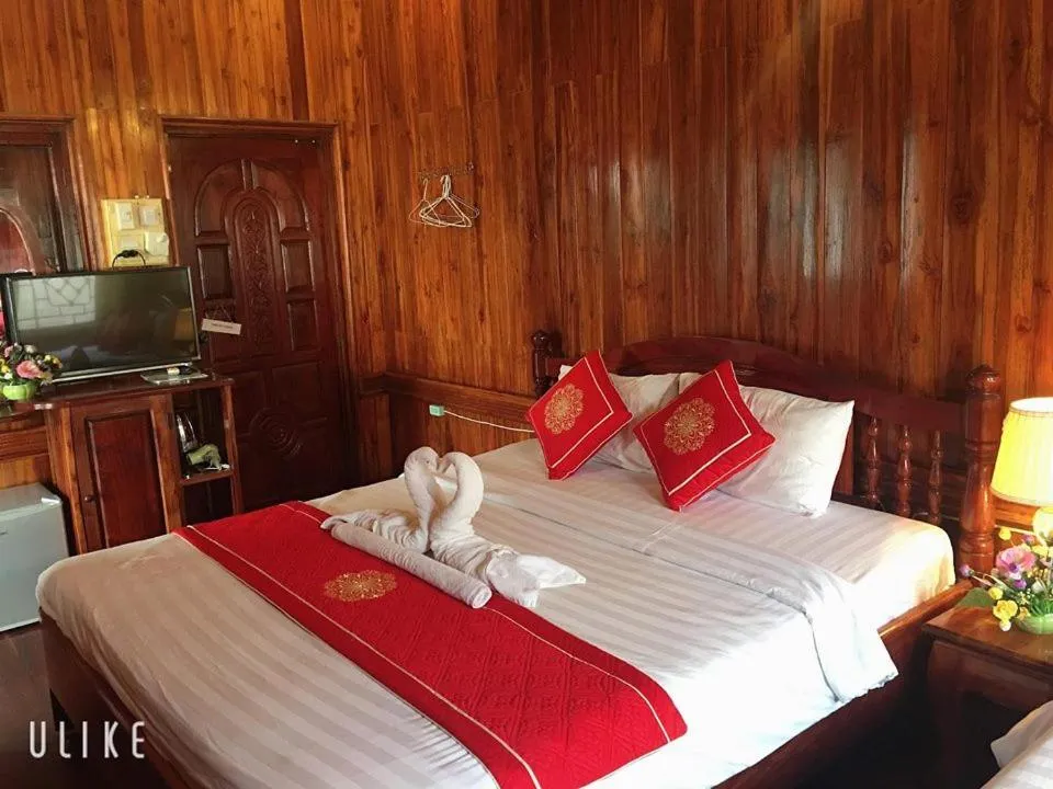 Bed in Soutikone Place House 2