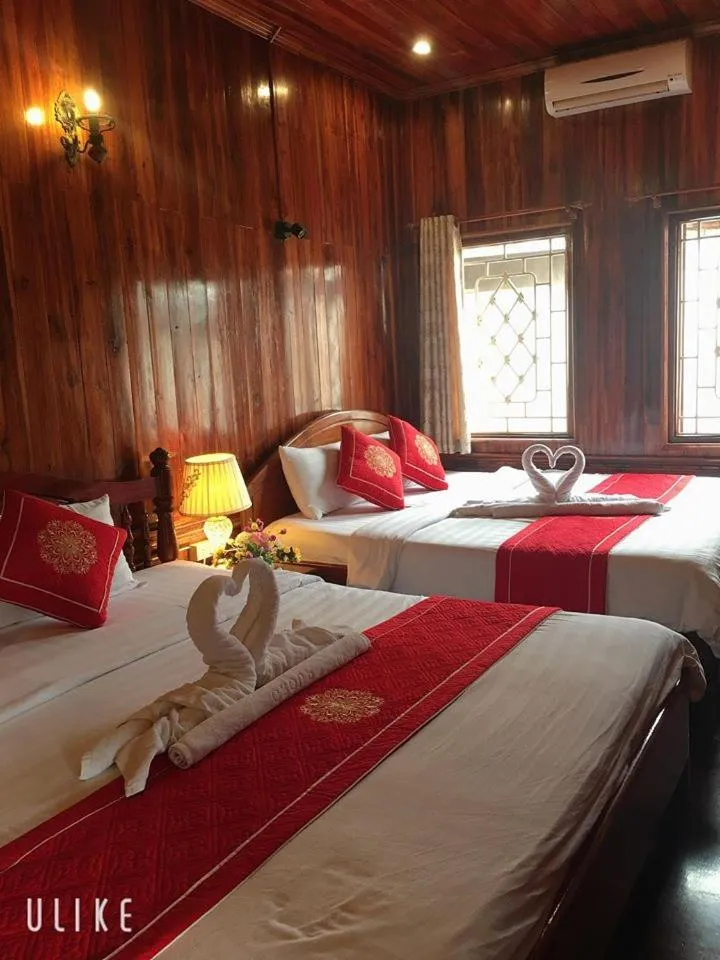 Bed in Soutikone Place House 2