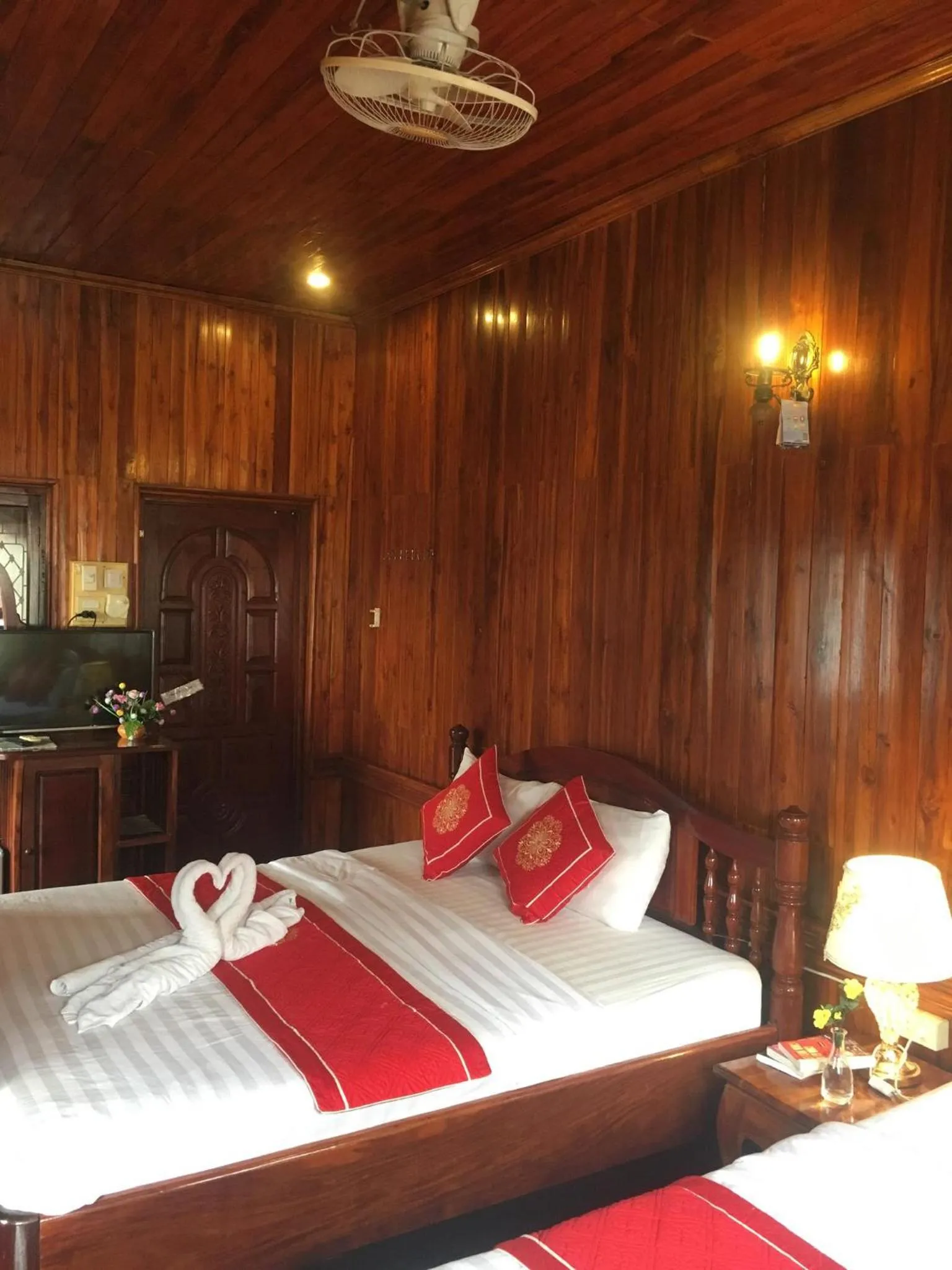 Bed in Soutikone Place House 2