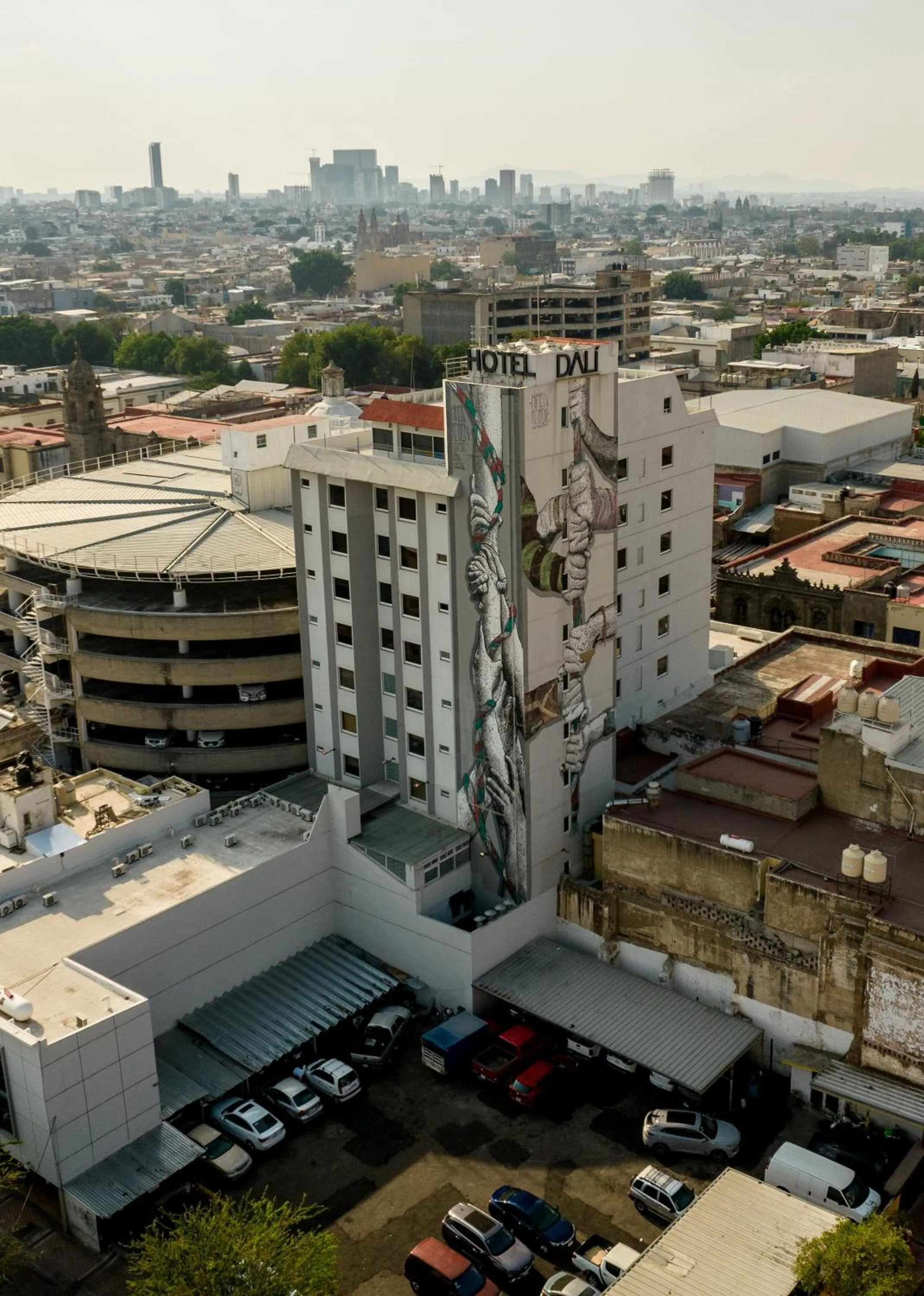 Property building in Hotel Dali Plaza Ejecutivo