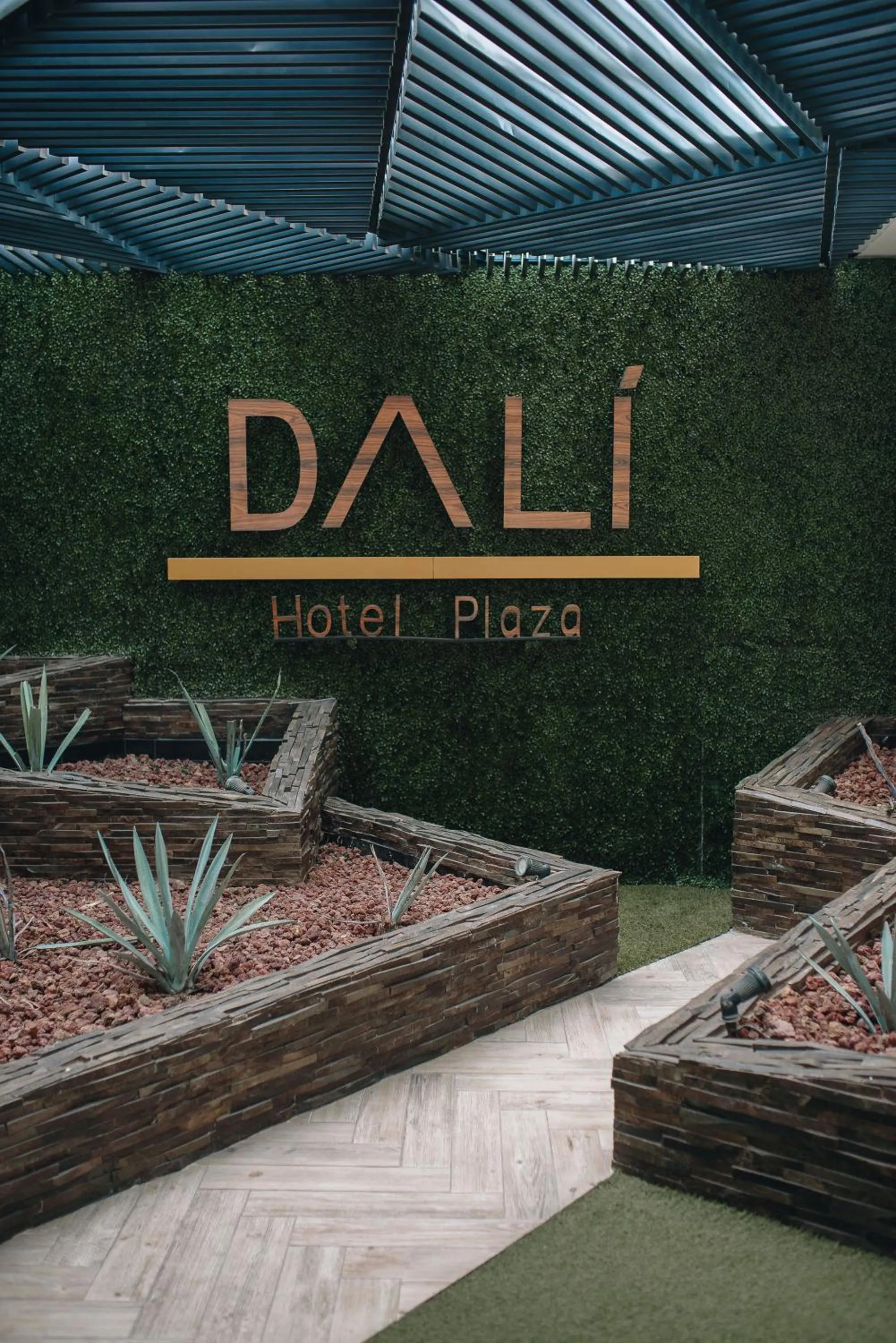 Property logo or sign in Hotel Dali Plaza Ejecutivo