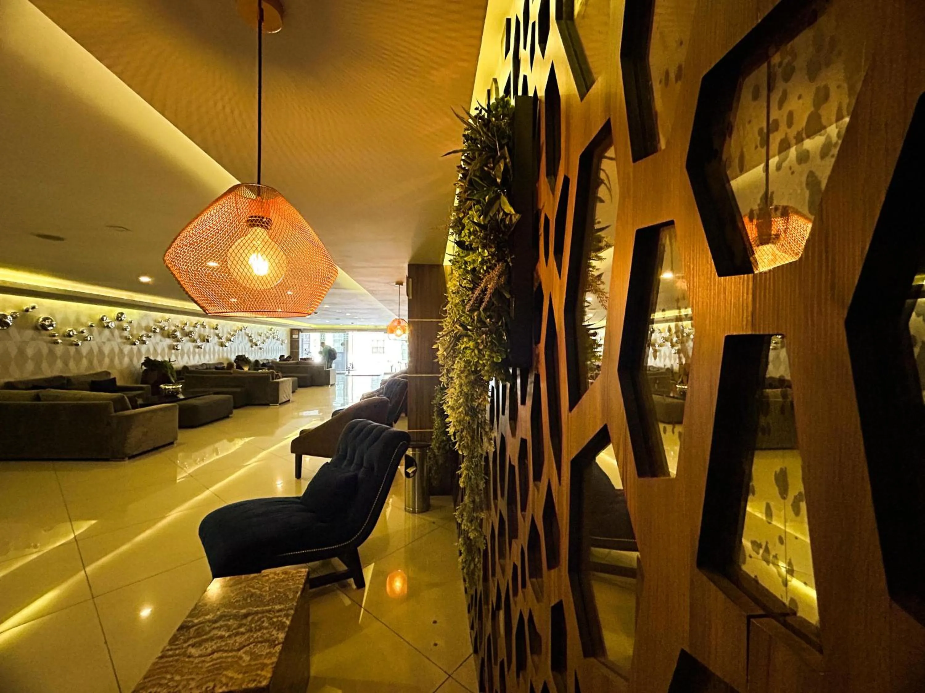 Lobby or reception in Hotel Dali Plaza Ejecutivo