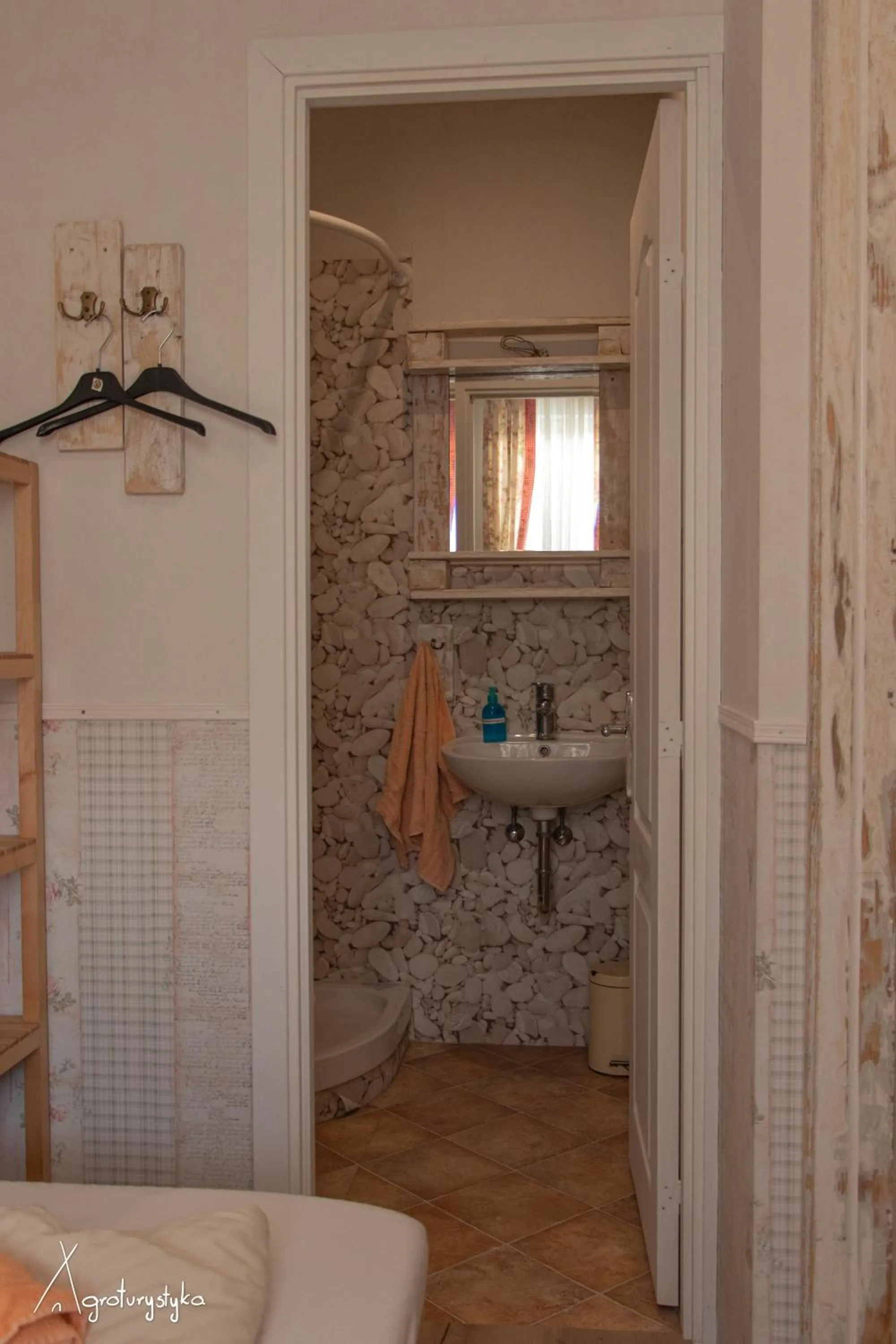 Agroturystyka Nad Jeziorem-Osada Indiańska