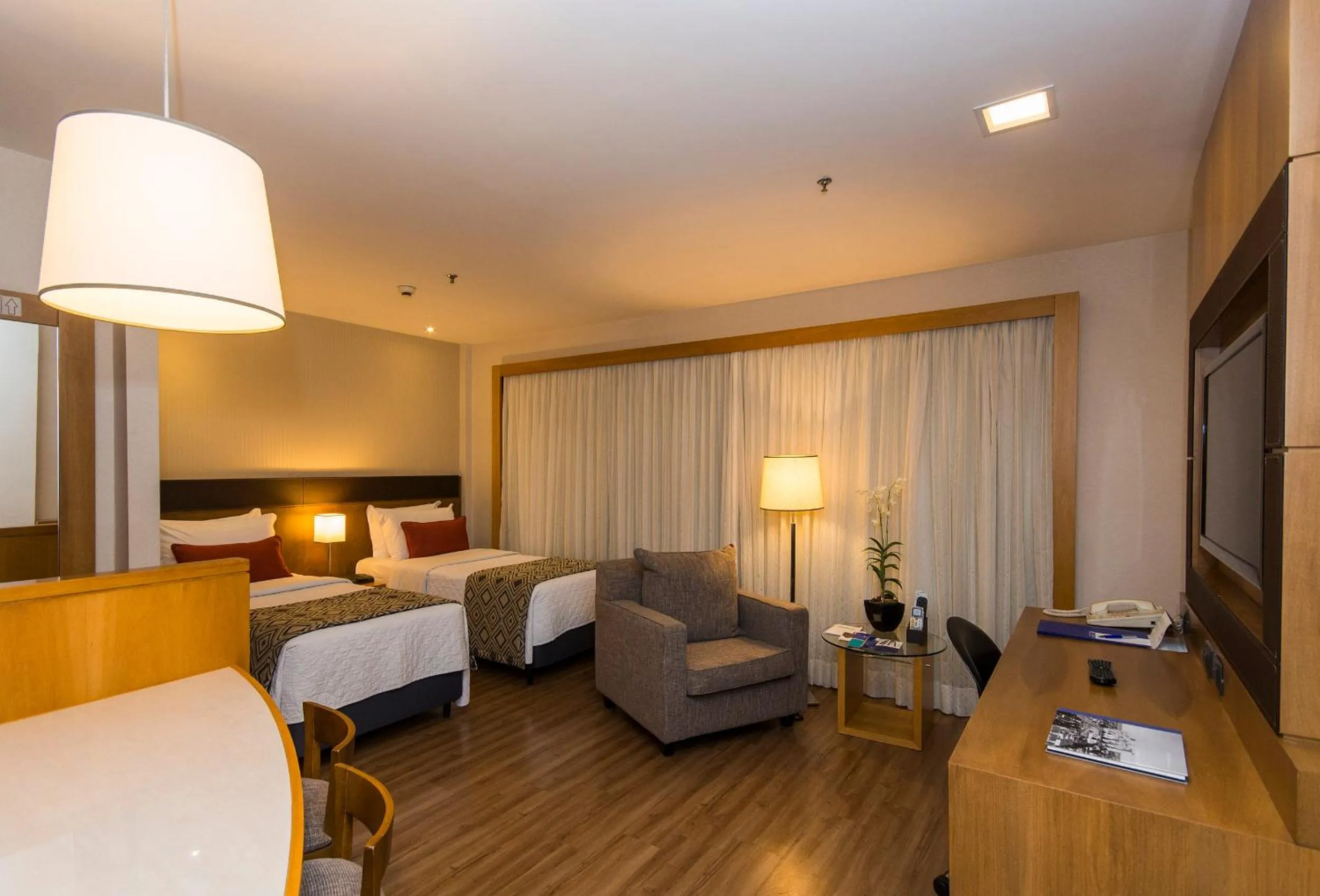 Bedroom, Bed in Transamerica Executive Faria Lima