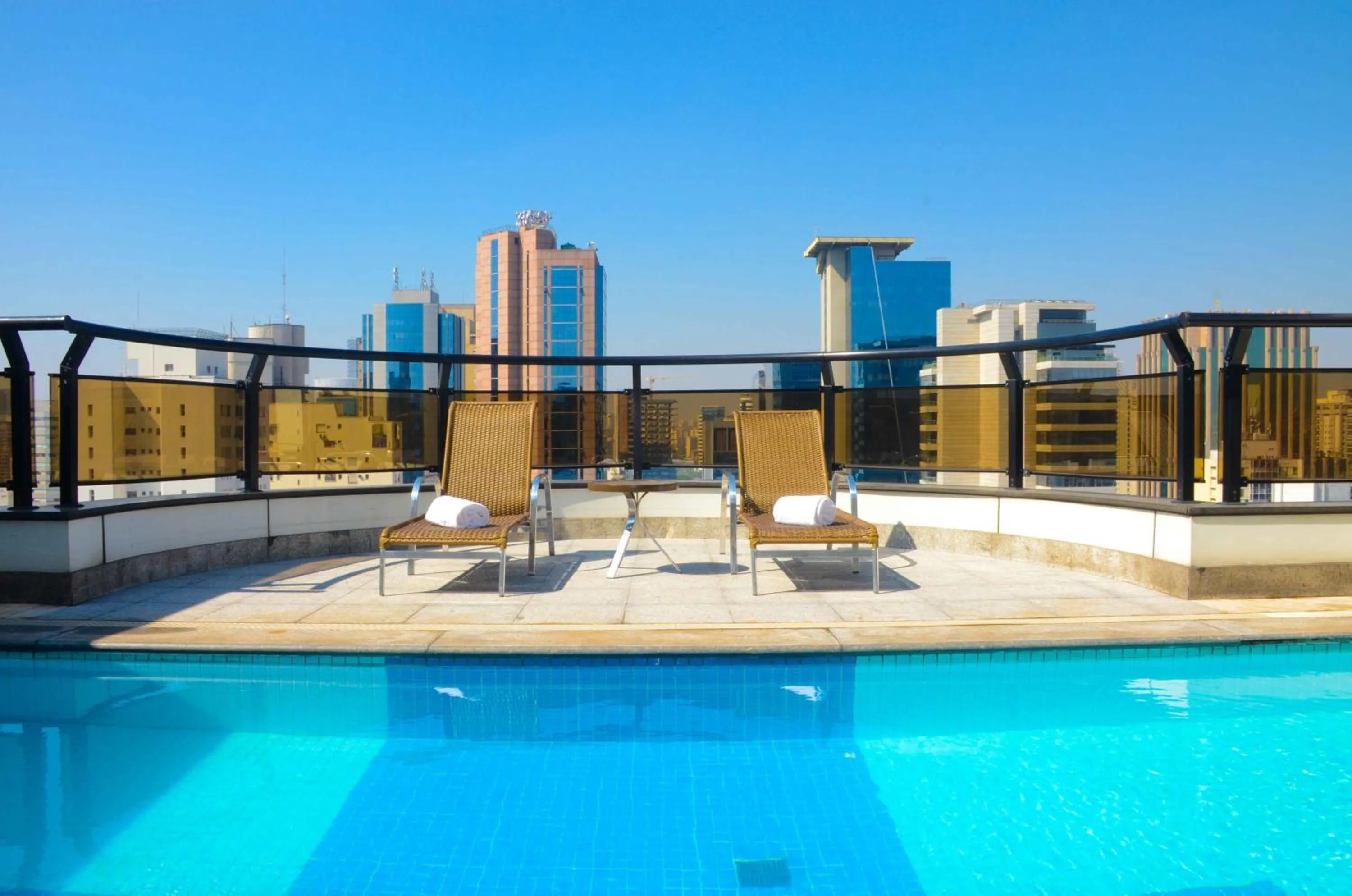 Pool view in Transamerica Executive Faria Lima