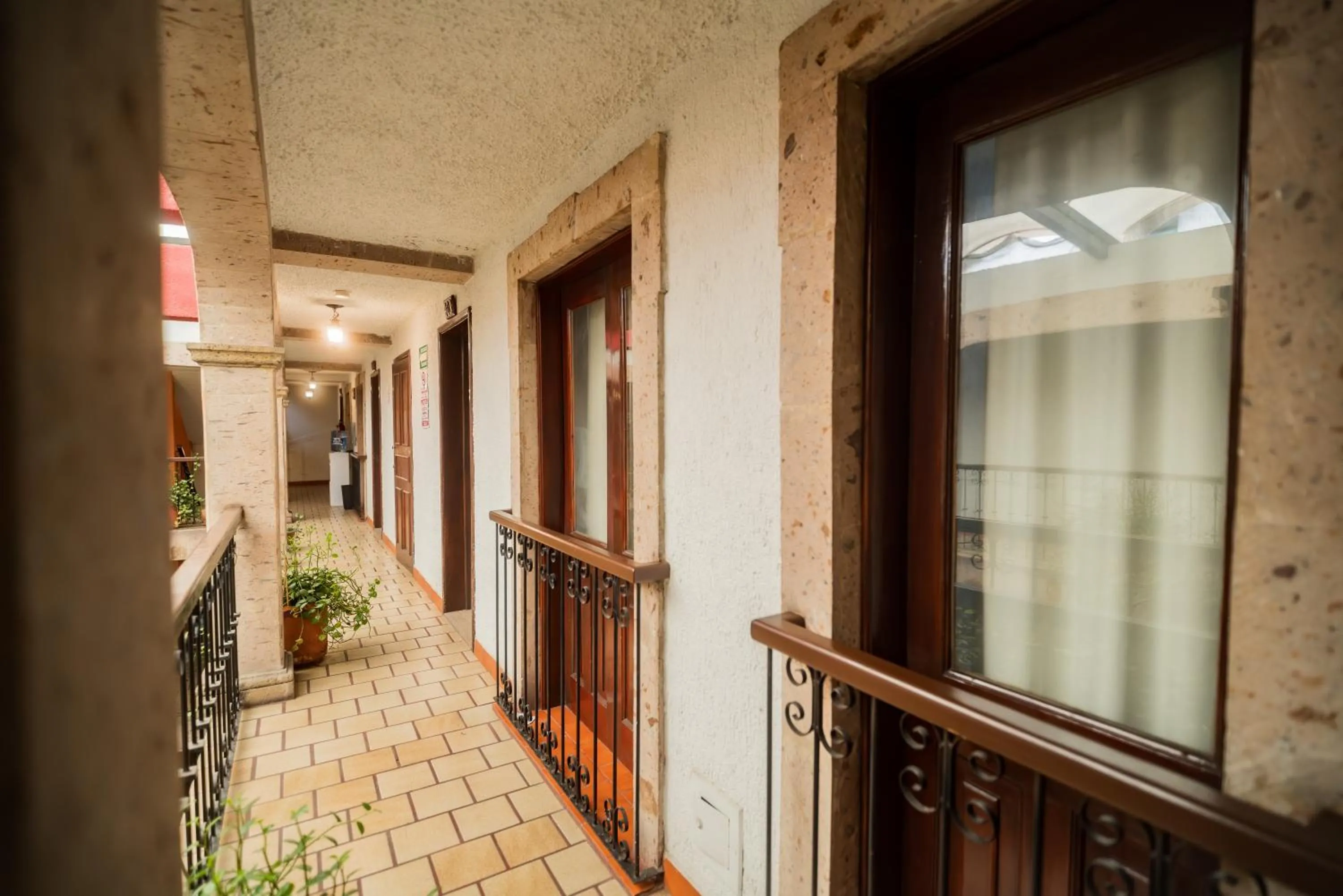 Hotel Don Quijote Plaza - Guadalajara Centro Historico