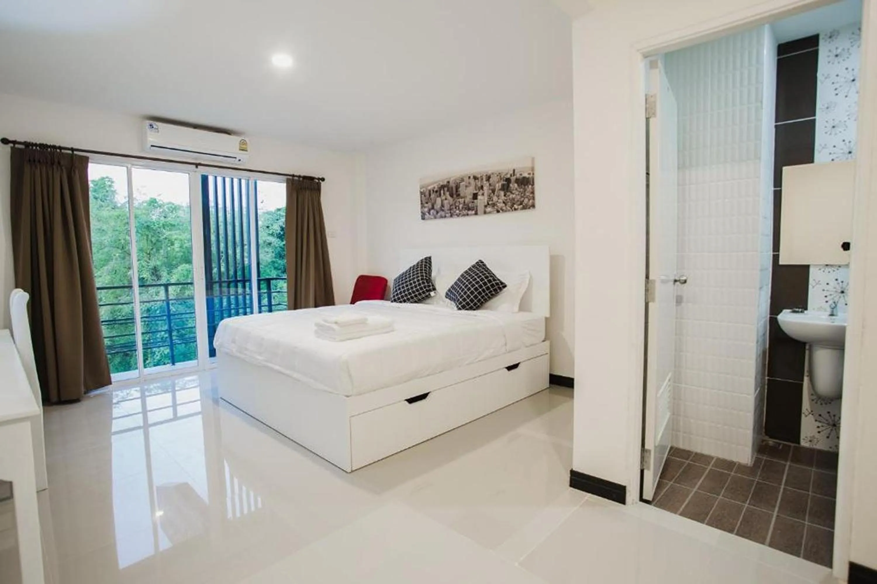 Bedroom, Bed in Banjan Stay