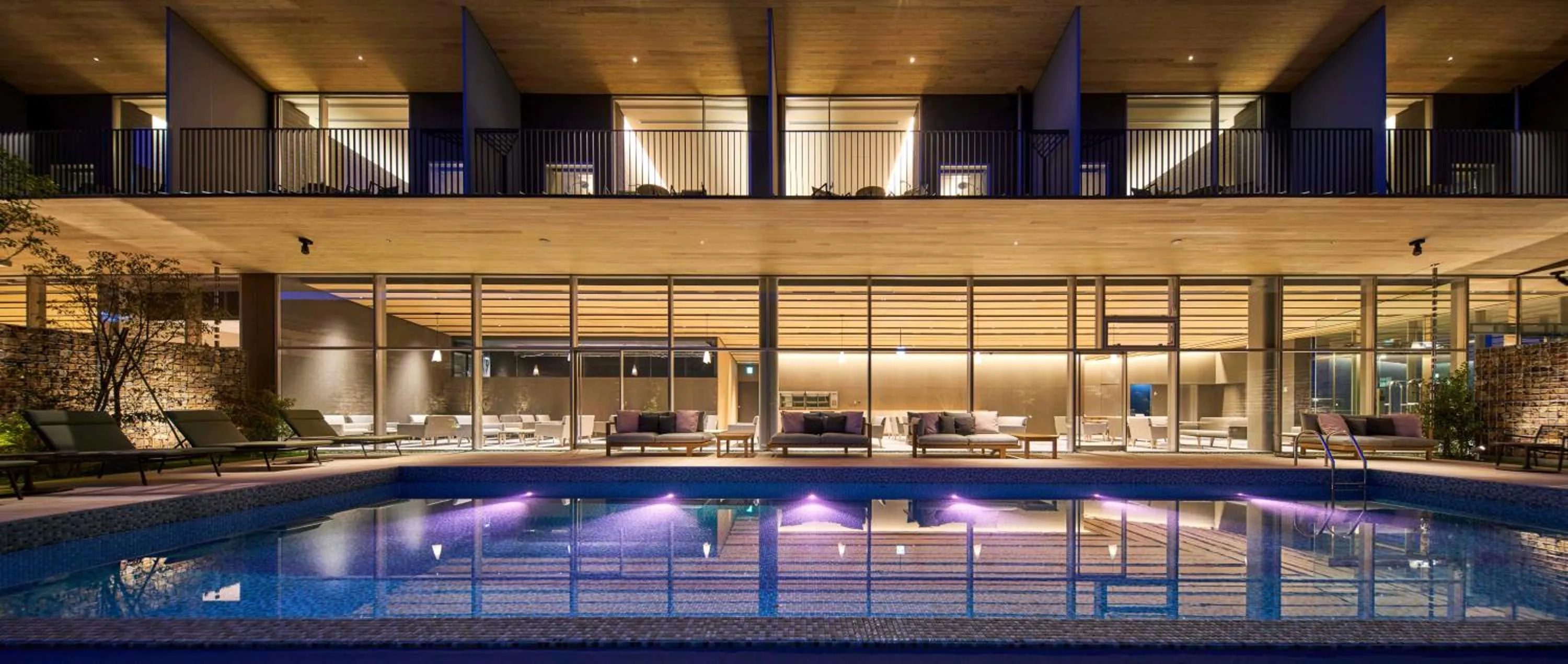 Swimming pool in The Meibia Miyazaki