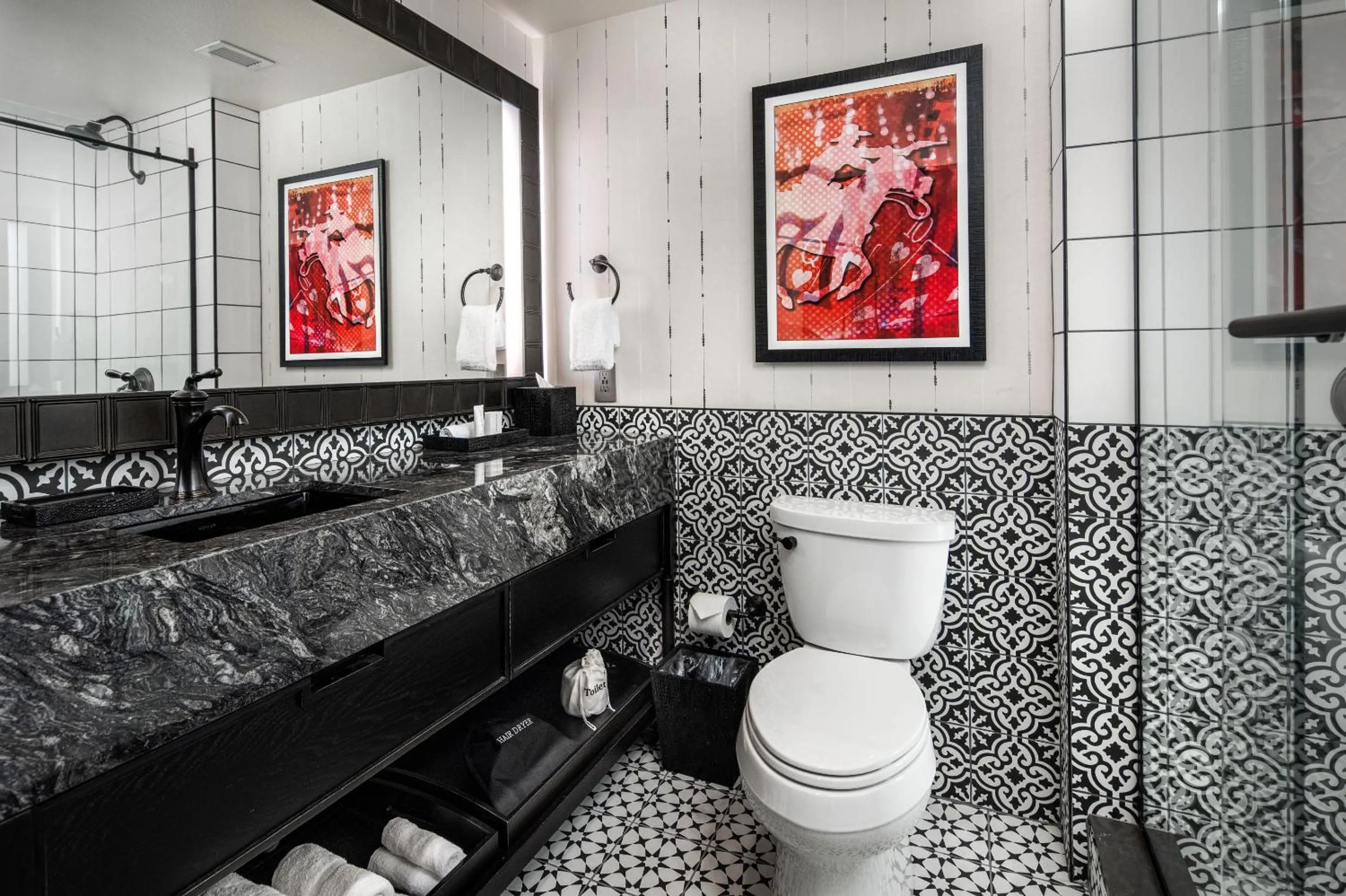 Bathroom in Silverton Casino Lodge