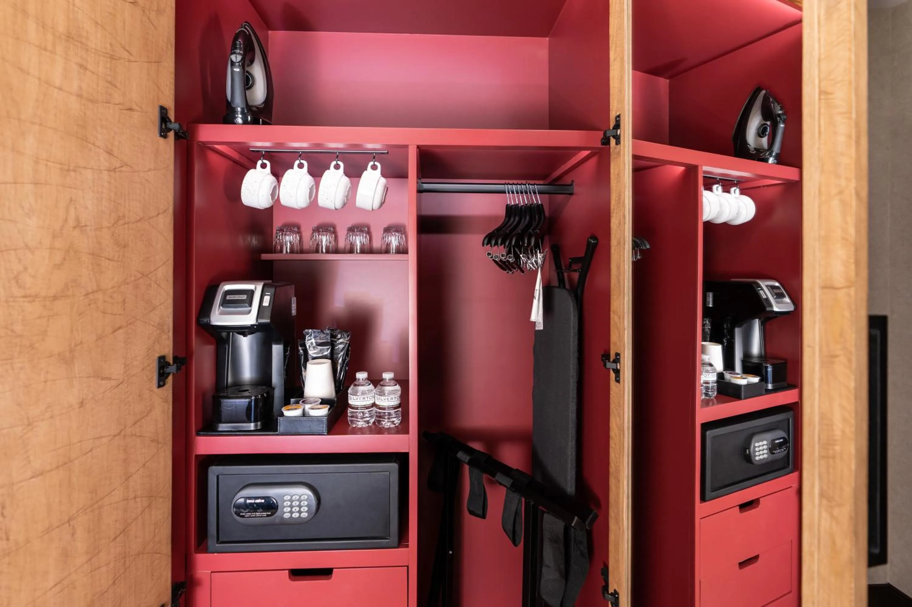 Coffee/tea facilities in Silverton Casino Lodge