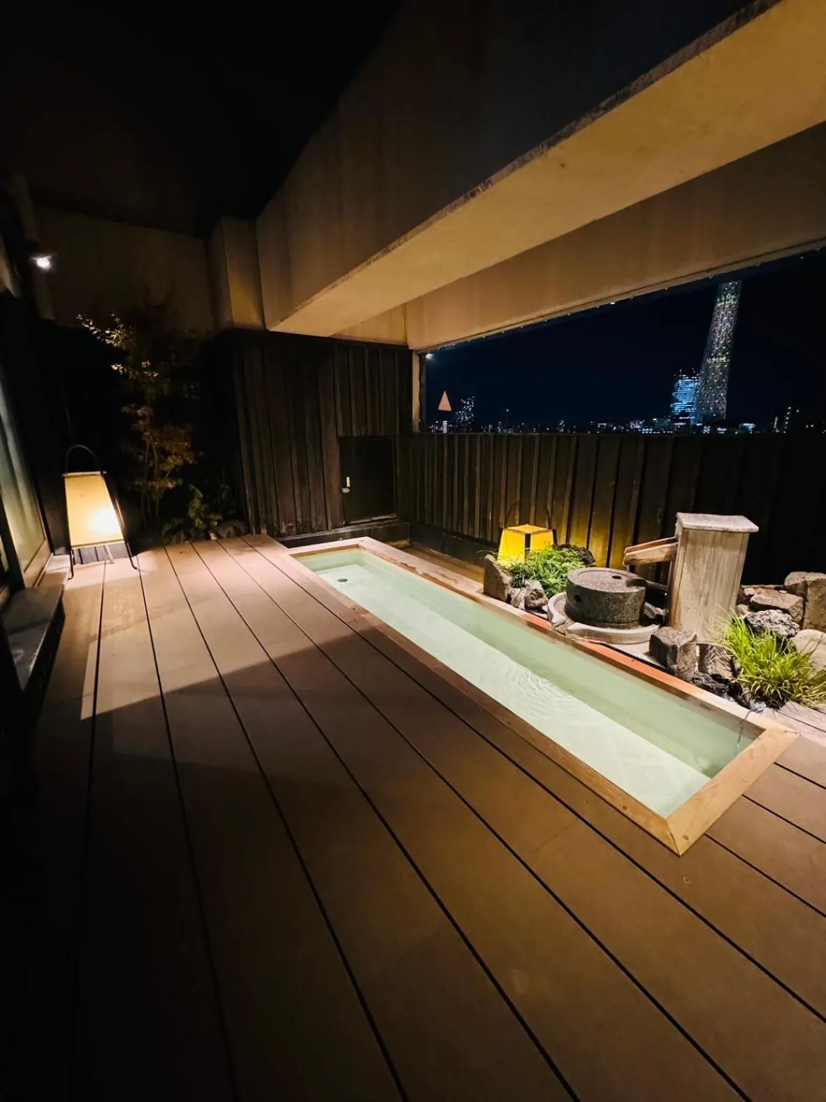 Open Air Bath in Dormy Inn EXPRESS Asakusa