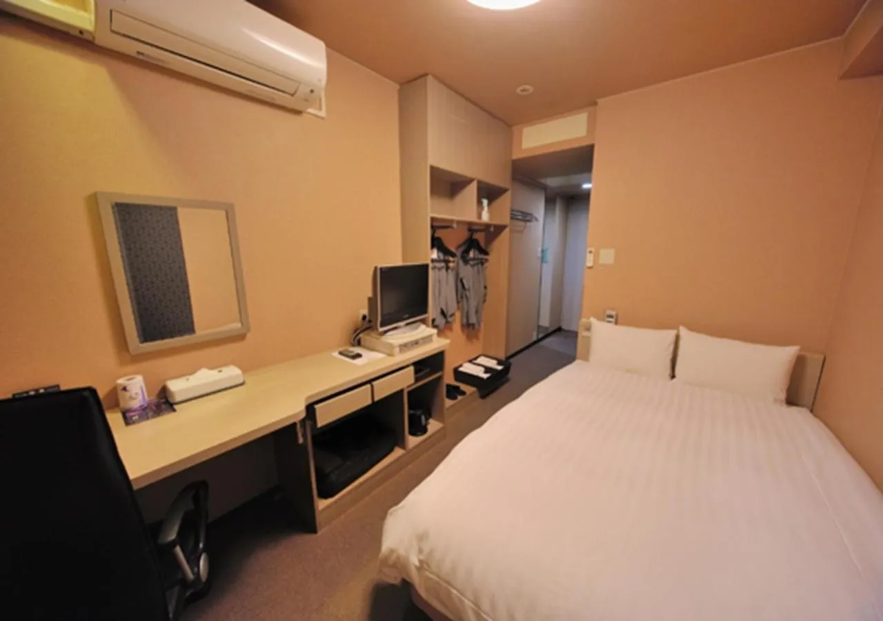 Photo of the whole room, Bed in Dormy Inn EXPRESS Asakusa