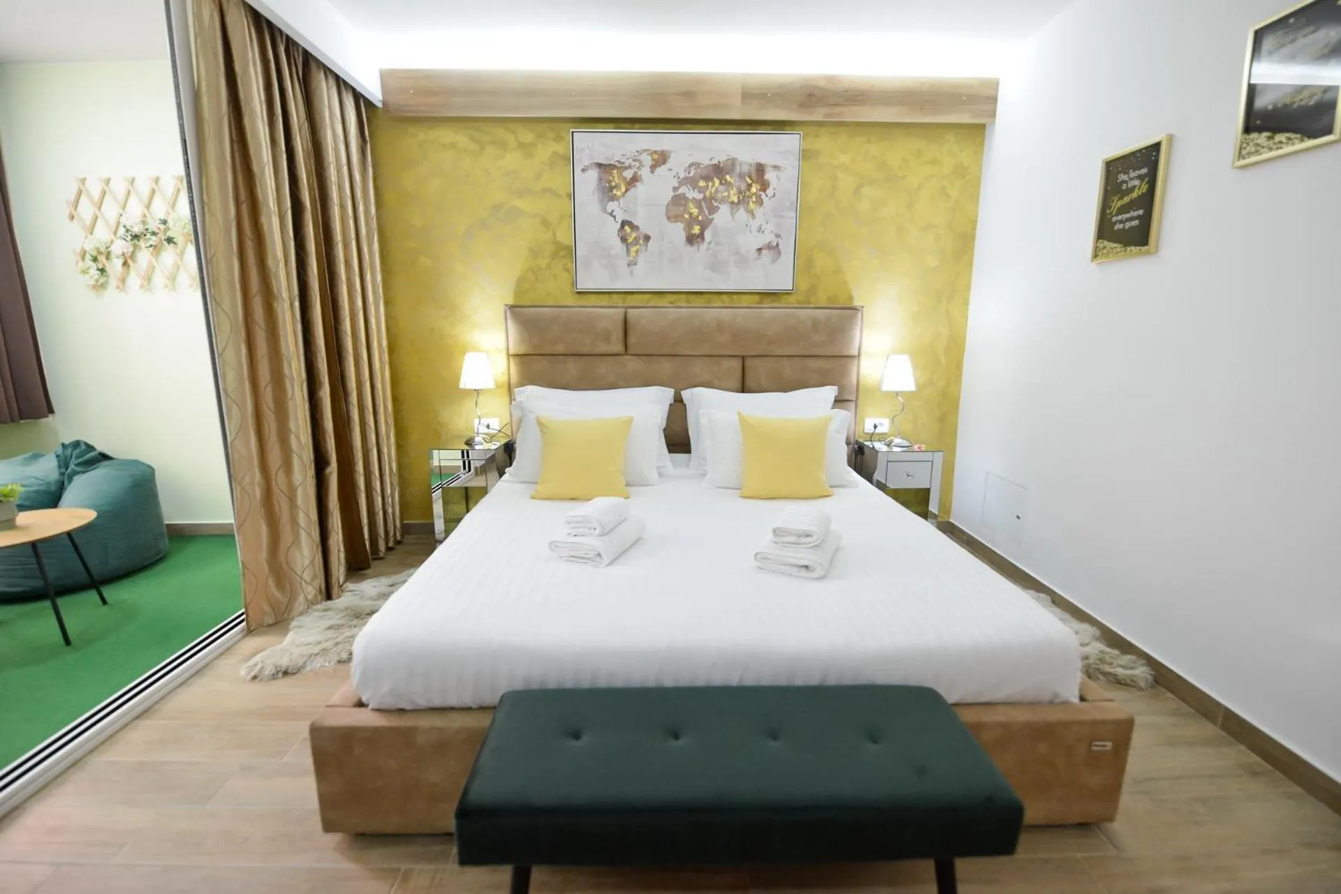 Bed in PIAZZA ROOMS Zadar