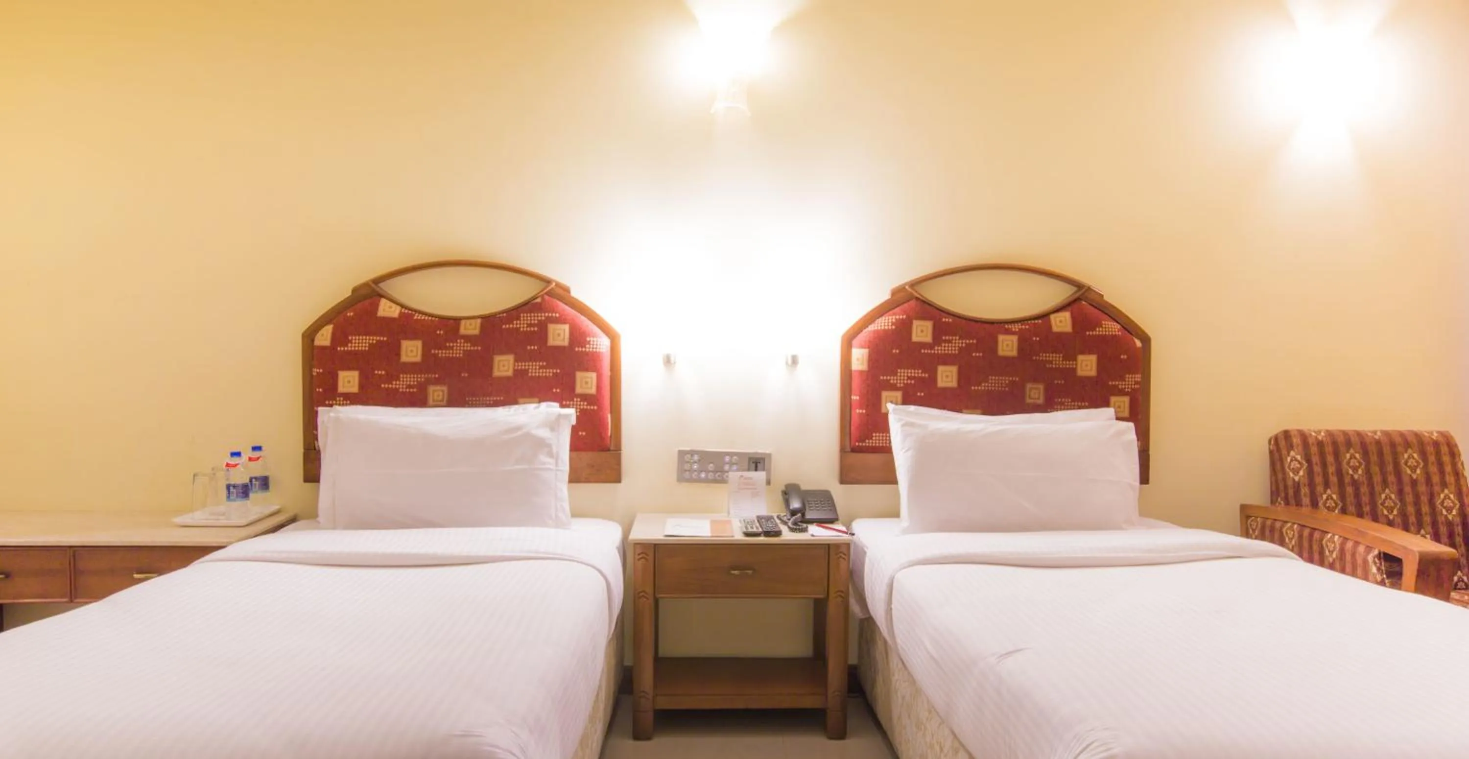 Bedroom, Bed in Hotel Airport International Mumbai