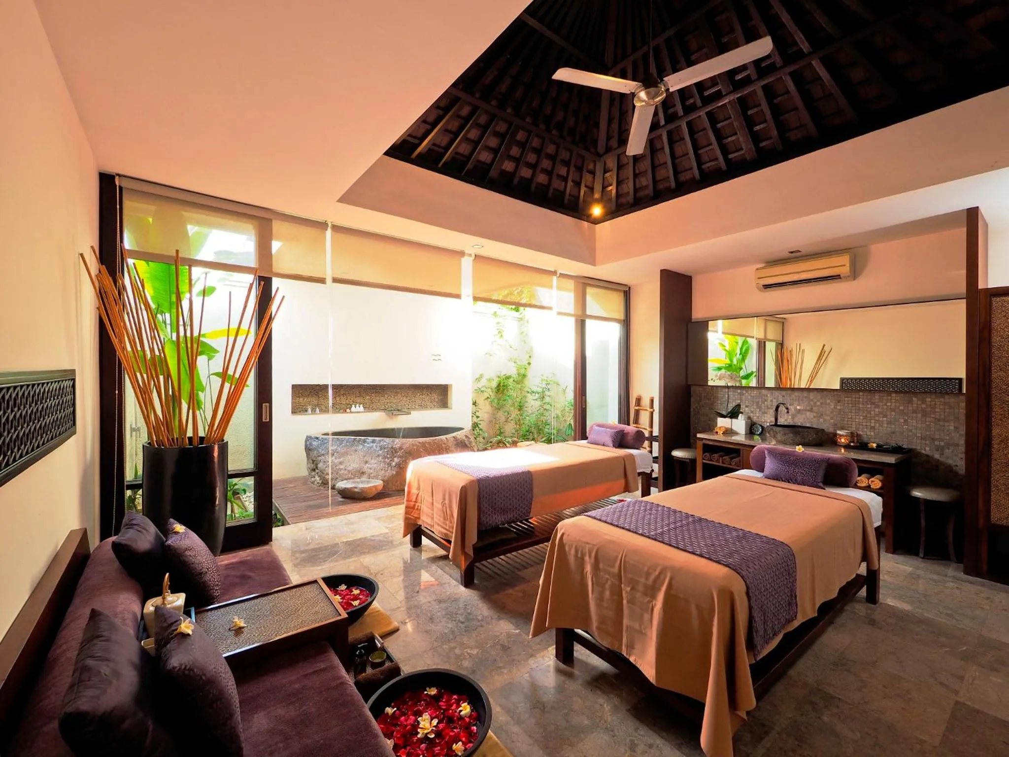 Spa and wellness centre/facilities, Bed in The Amala Boutique Retreat