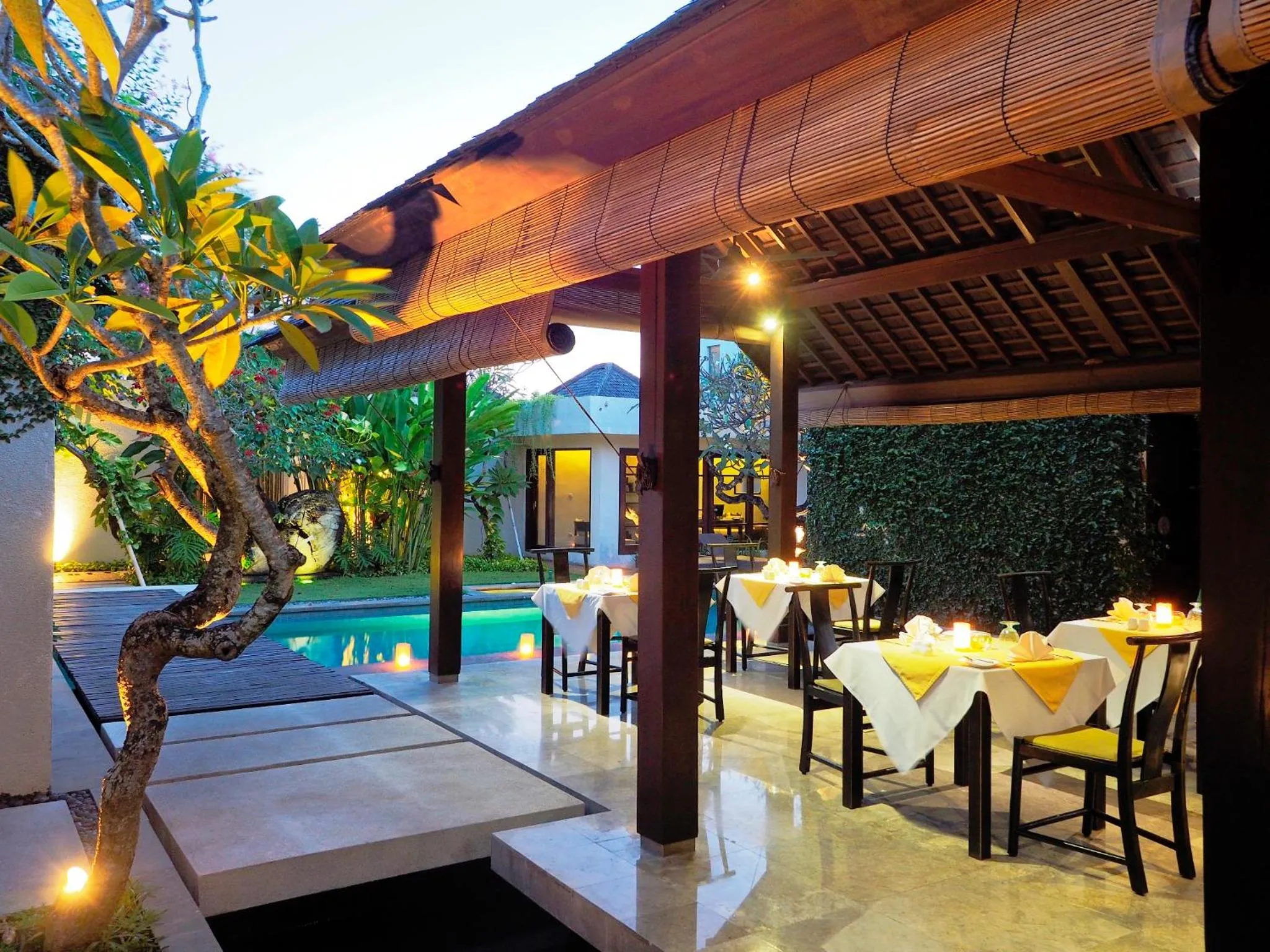 Restaurant/places to eat in The Amala Boutique Retreat
