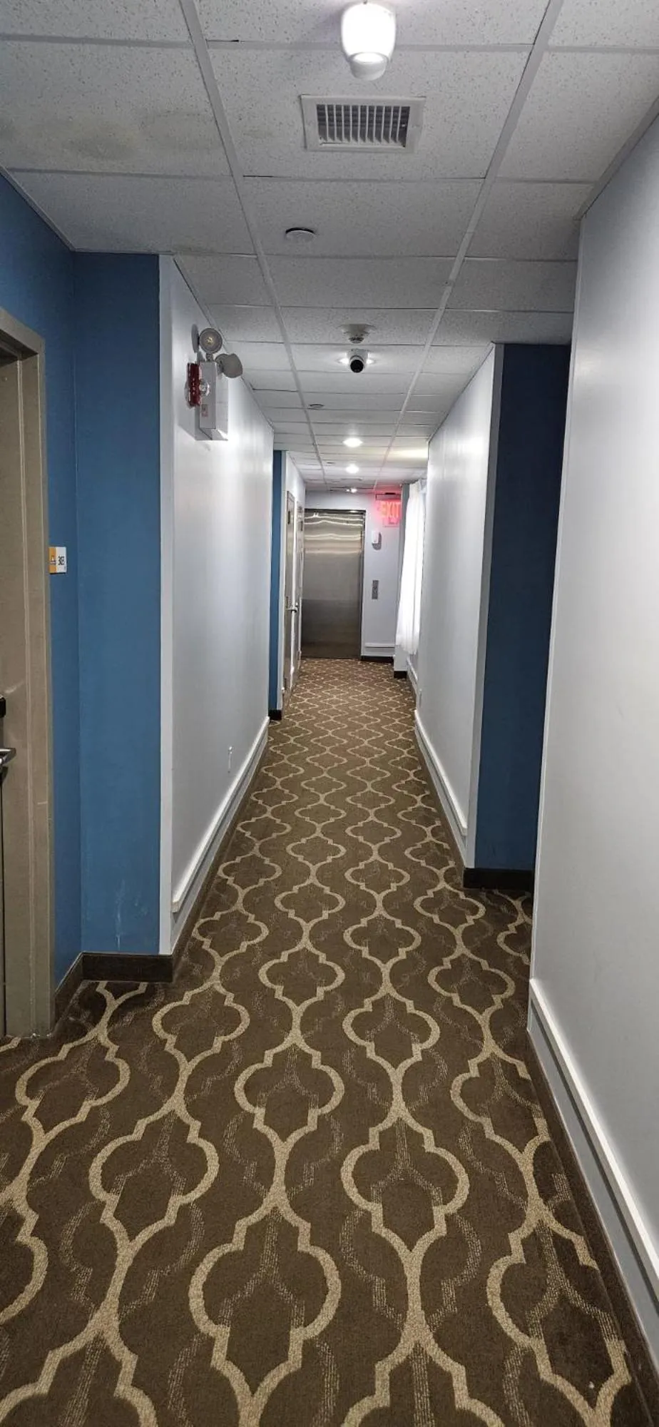 Property building in Days Inn by Wyndham Brooklyn Marine Park