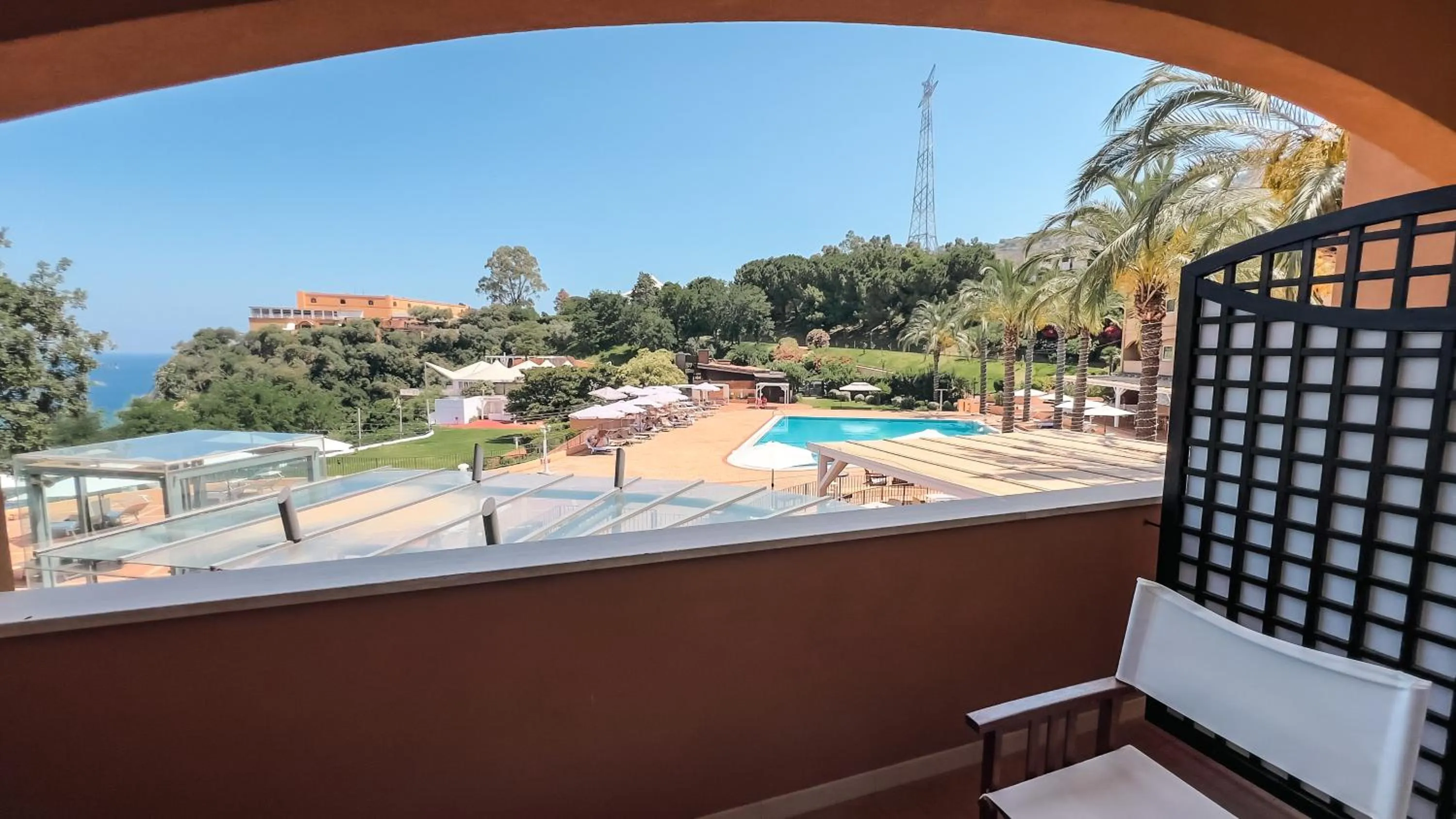 Patio in Altafiumara Resort & Spa