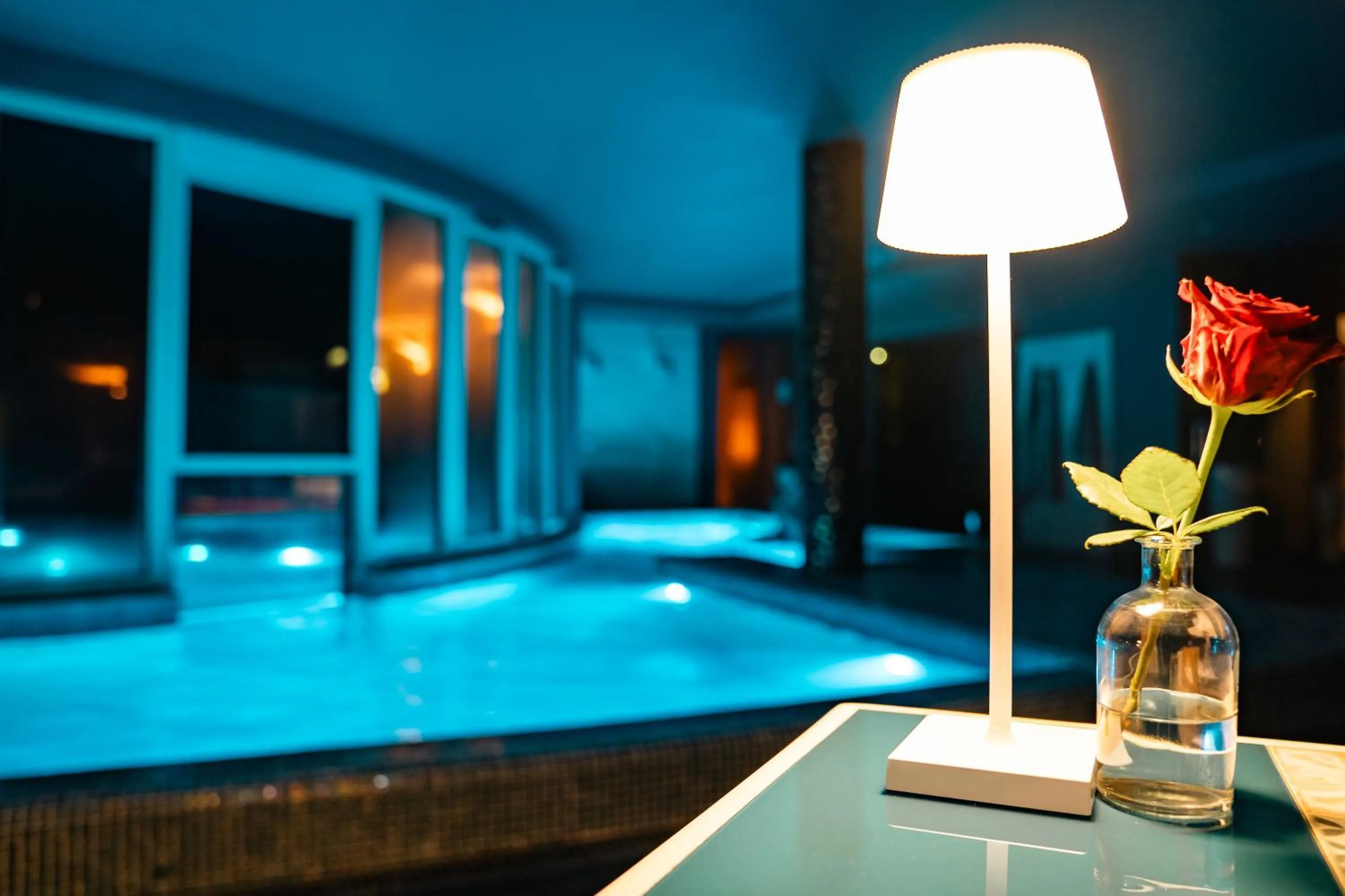 Hot Tub in Altafiumara Resort & Spa