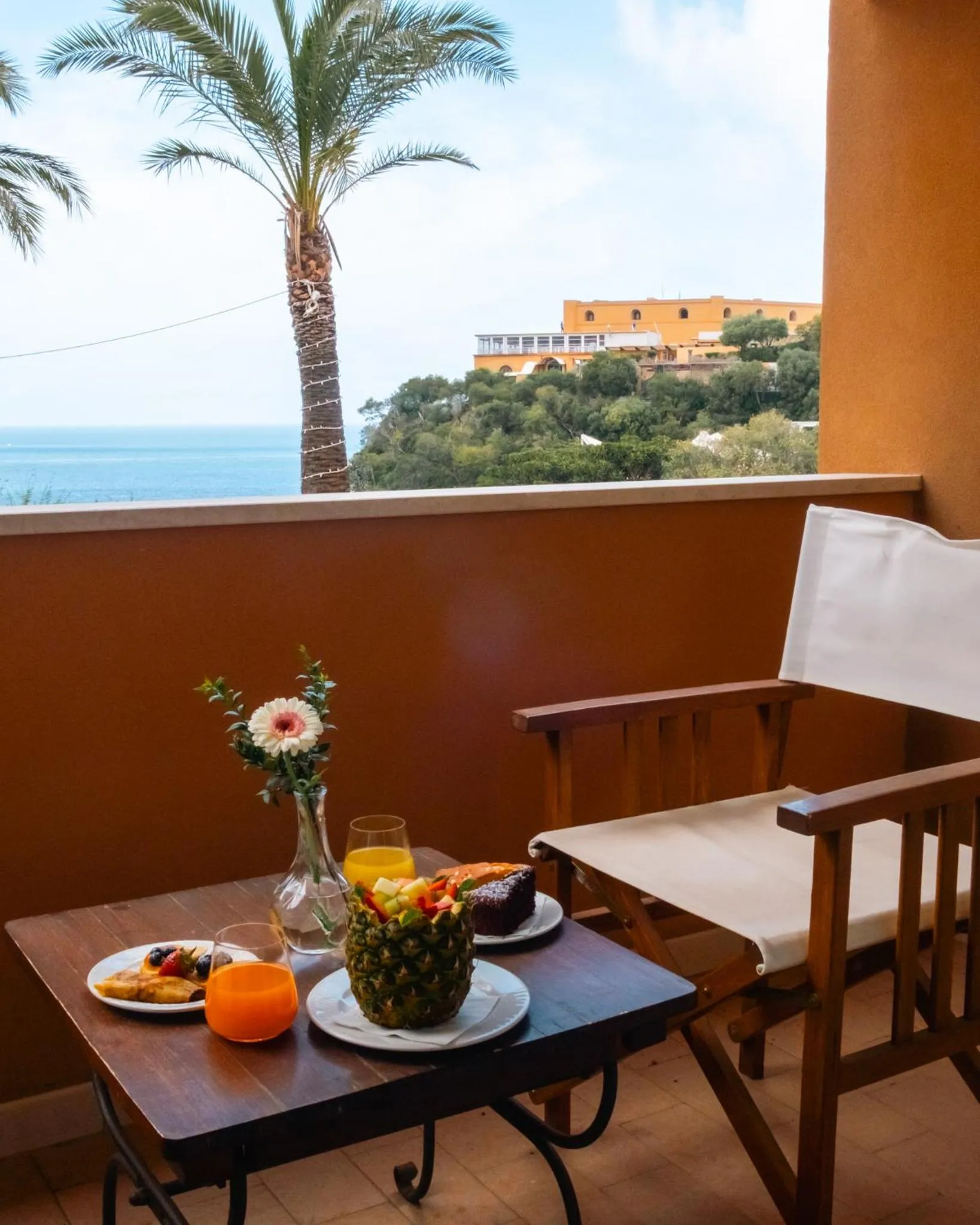 Patio in Altafiumara Resort & Spa