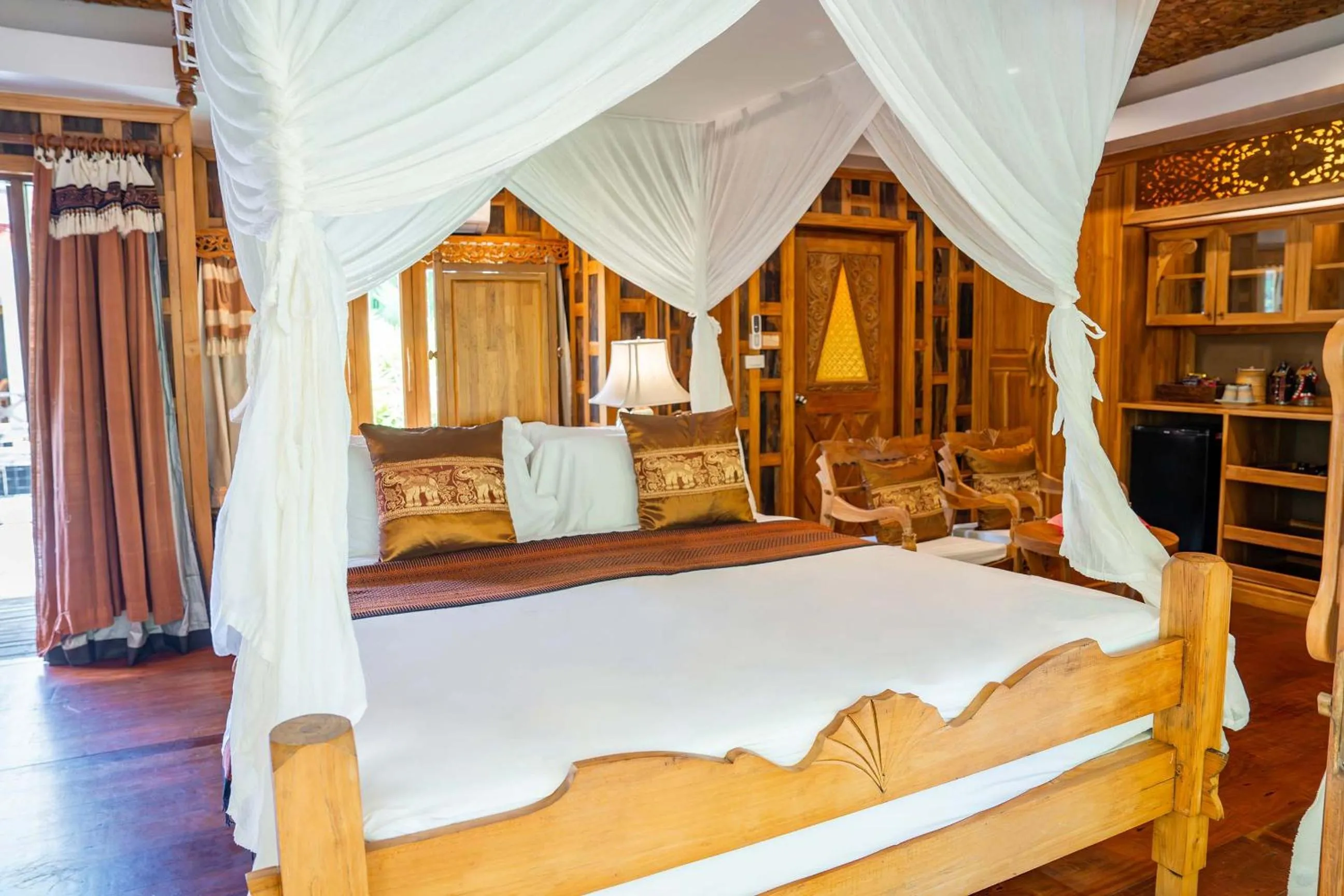 Bed in Santhiya Koh Chang Resort