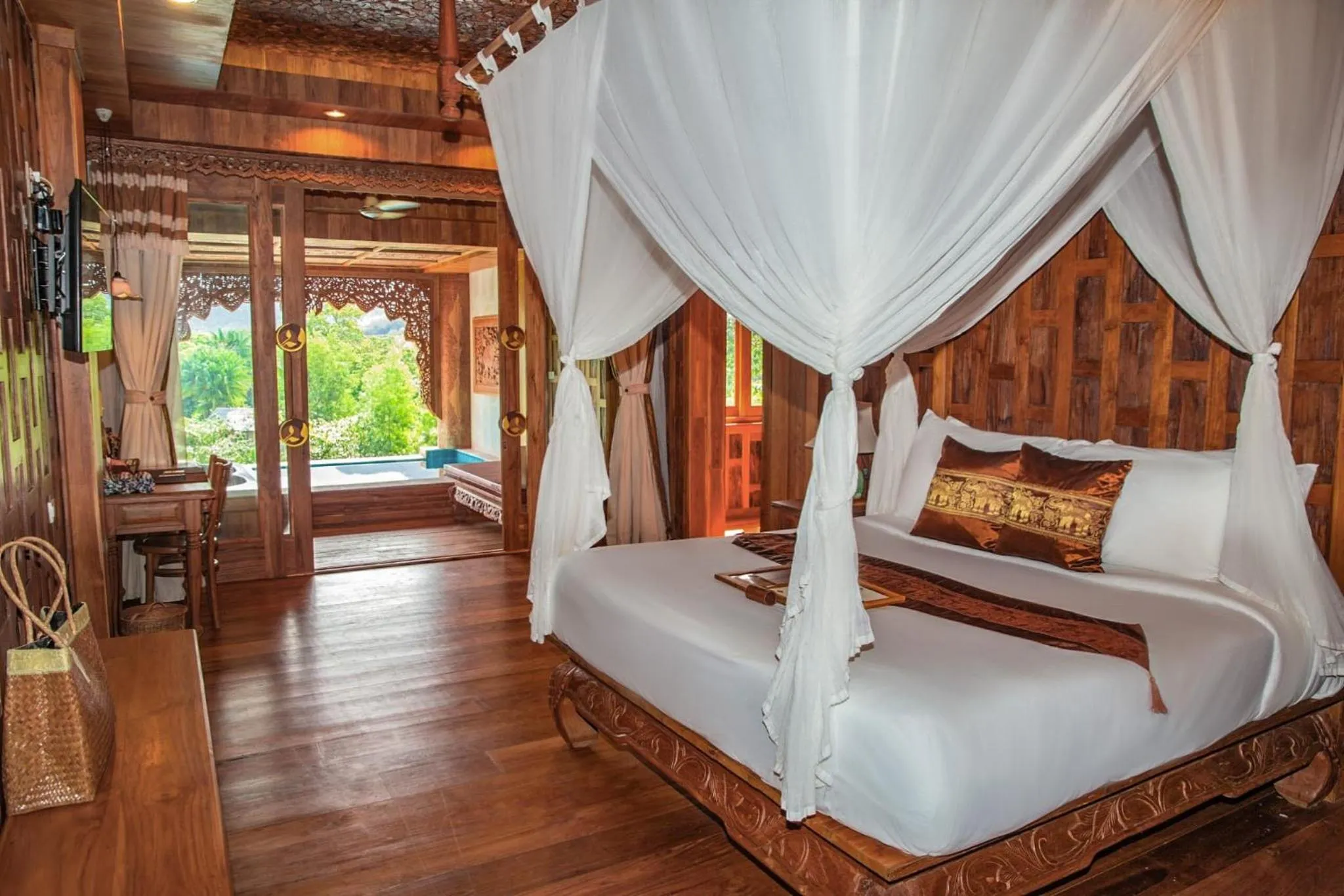 Bedroom, Bed in Santhiya Koh Chang Resort