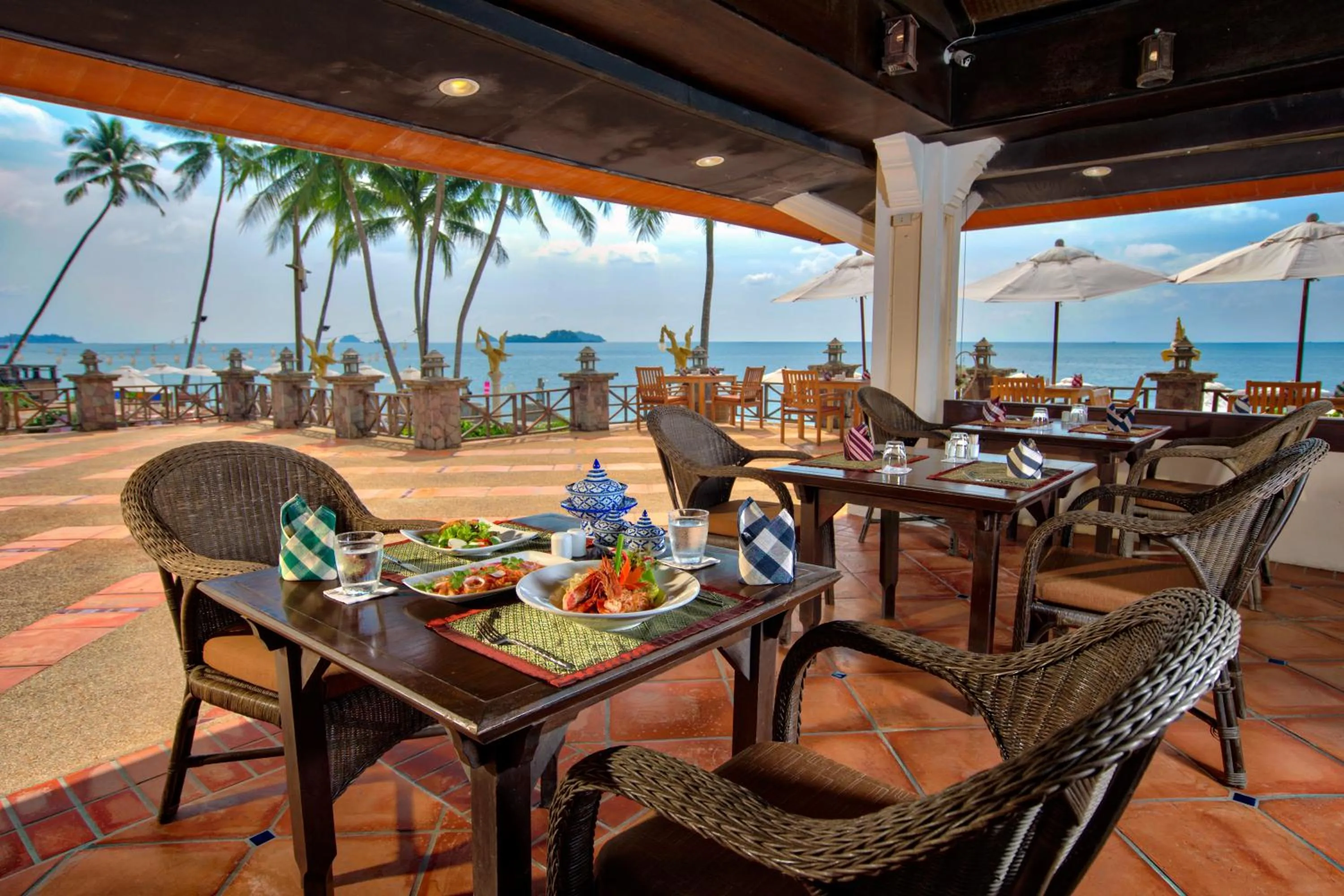 Restaurant/places to eat in Santhiya Koh Chang Resort