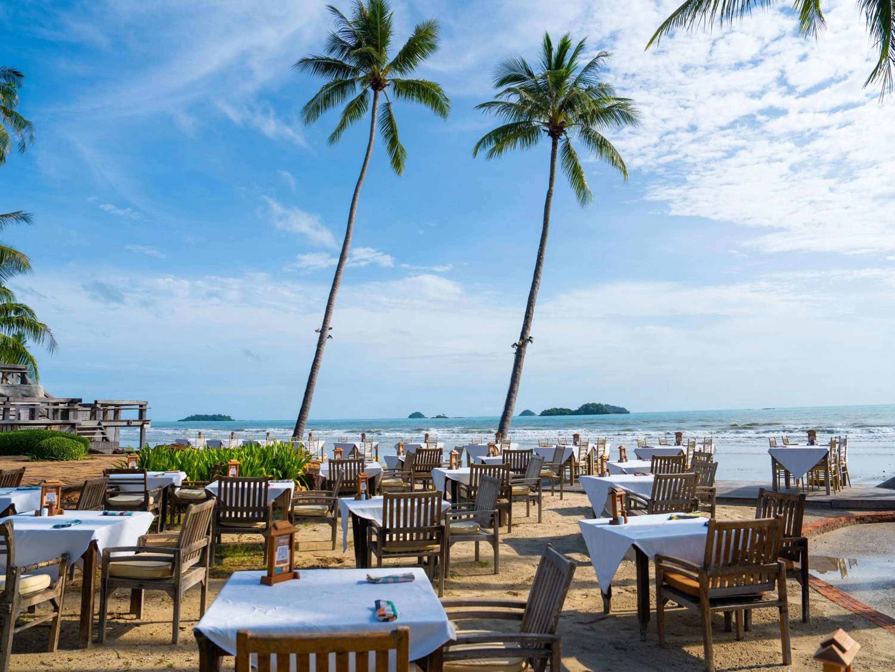 Restaurant/places to eat in Santhiya Koh Chang Resort