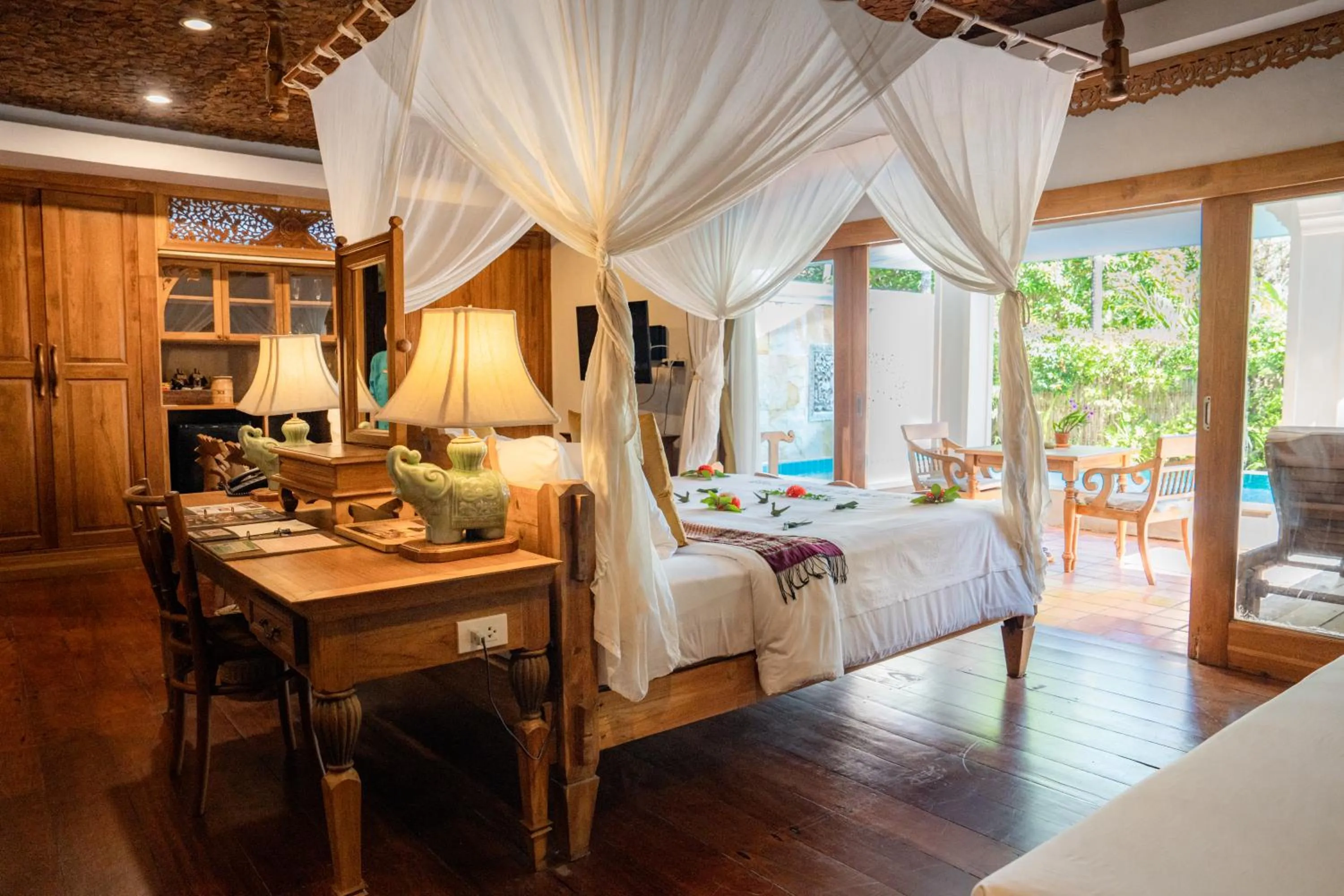 Bedroom, Bed in Santhiya Koh Chang Resort