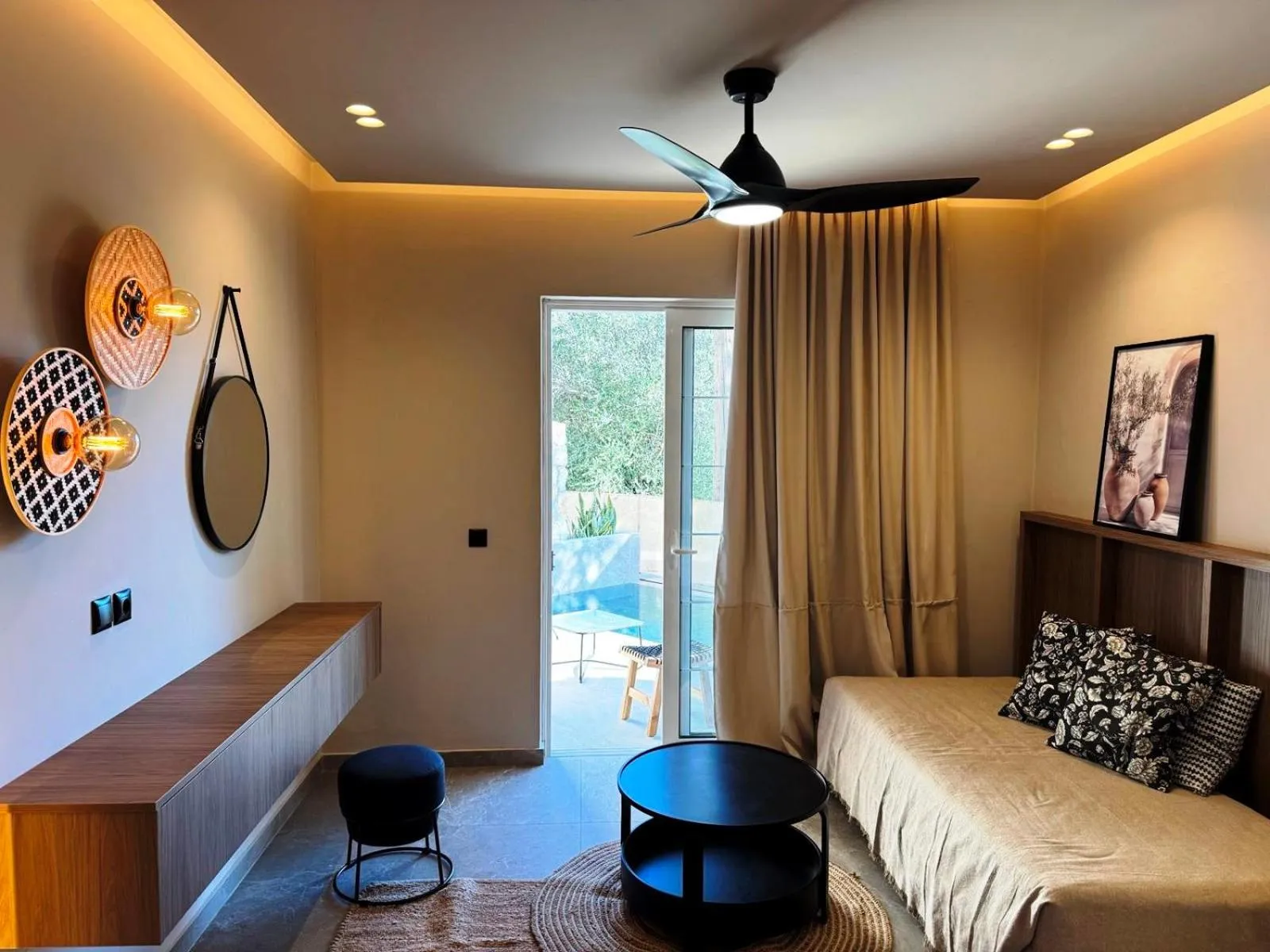 Living room, Bed in Argiro Village