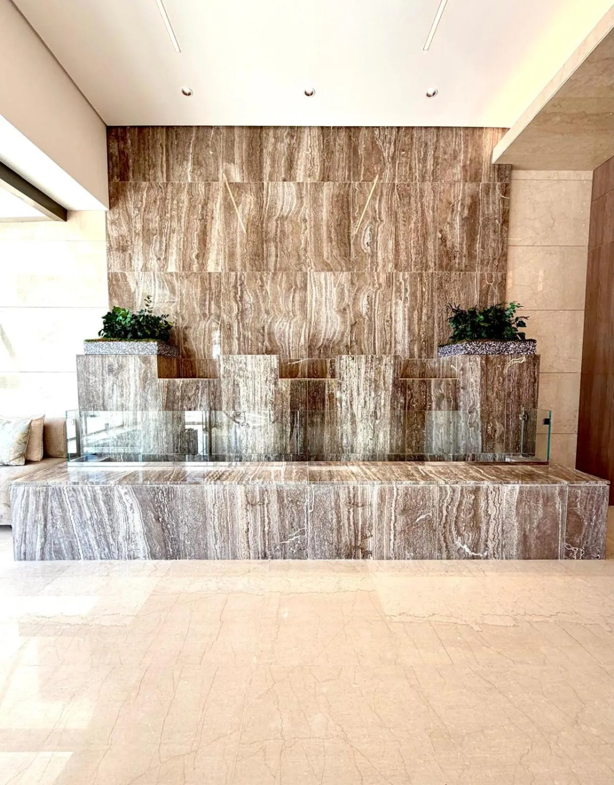 Lobby or reception in Kuwait Continental Hotel