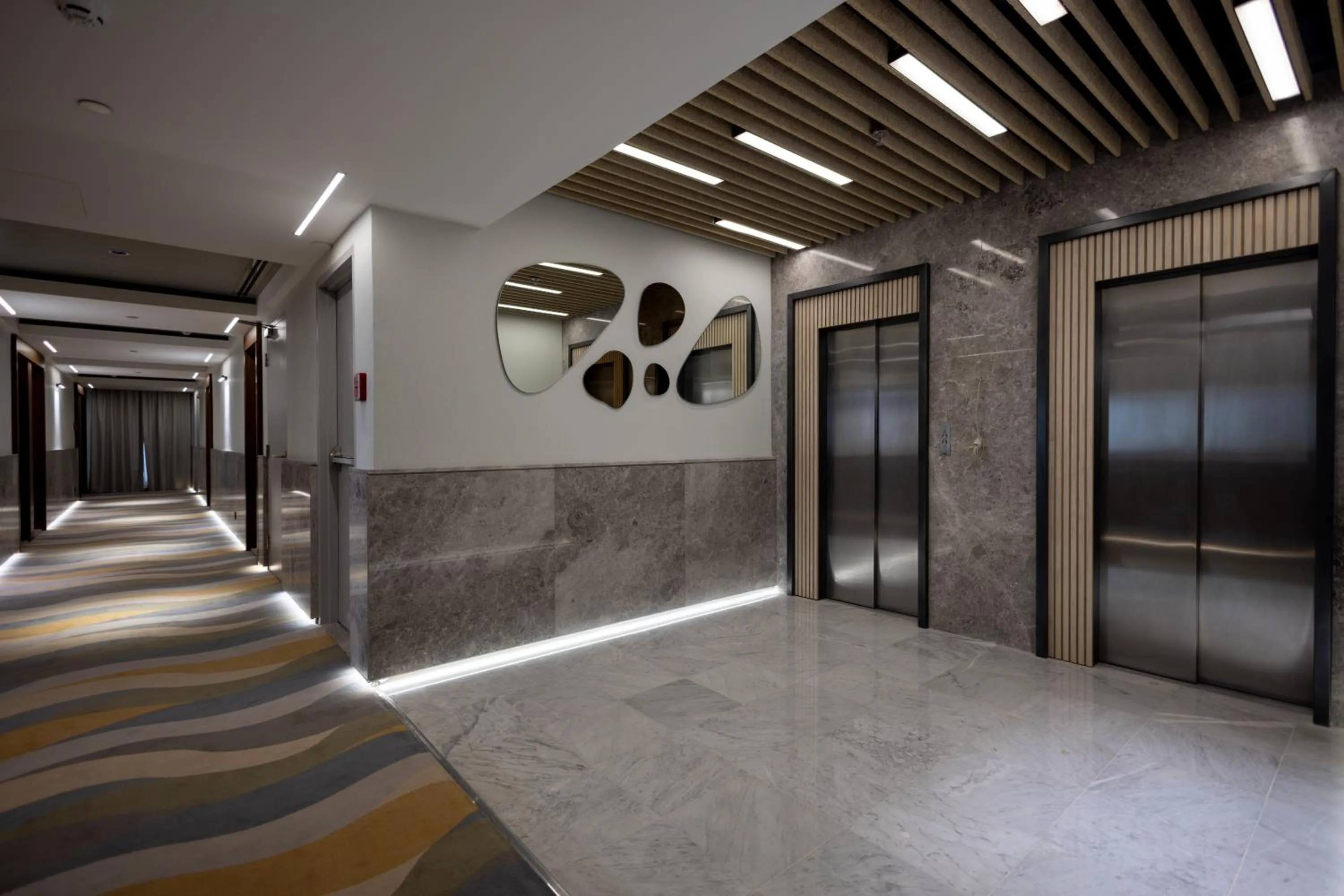 Kuwait Continental Hotel