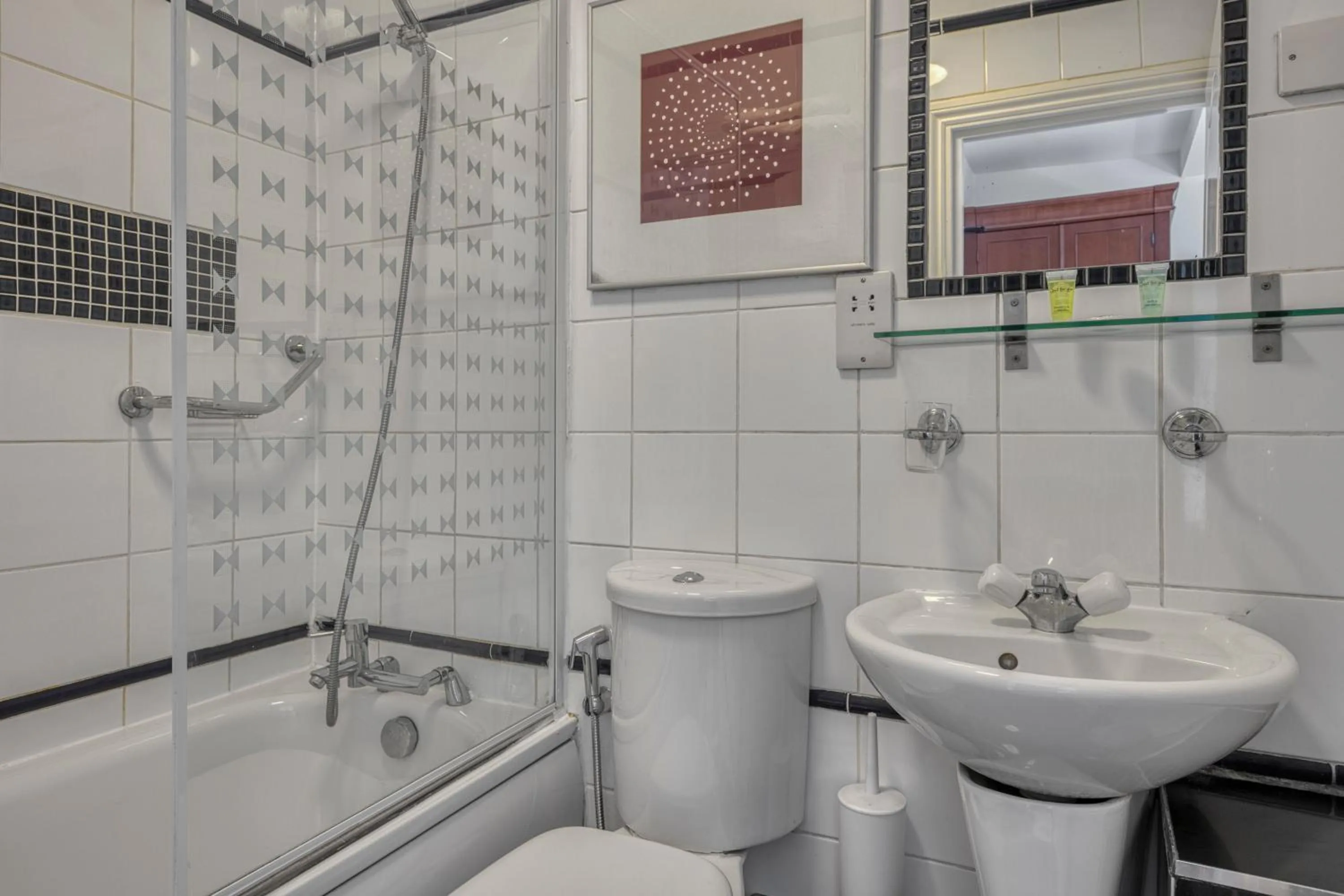 Opulence Boutique Hotel