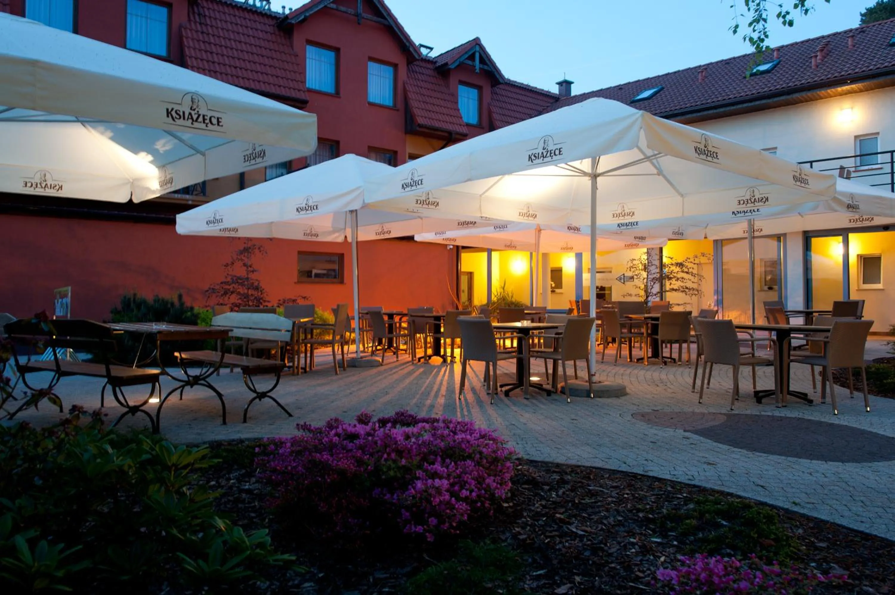 Garden in Puchacz - Spa