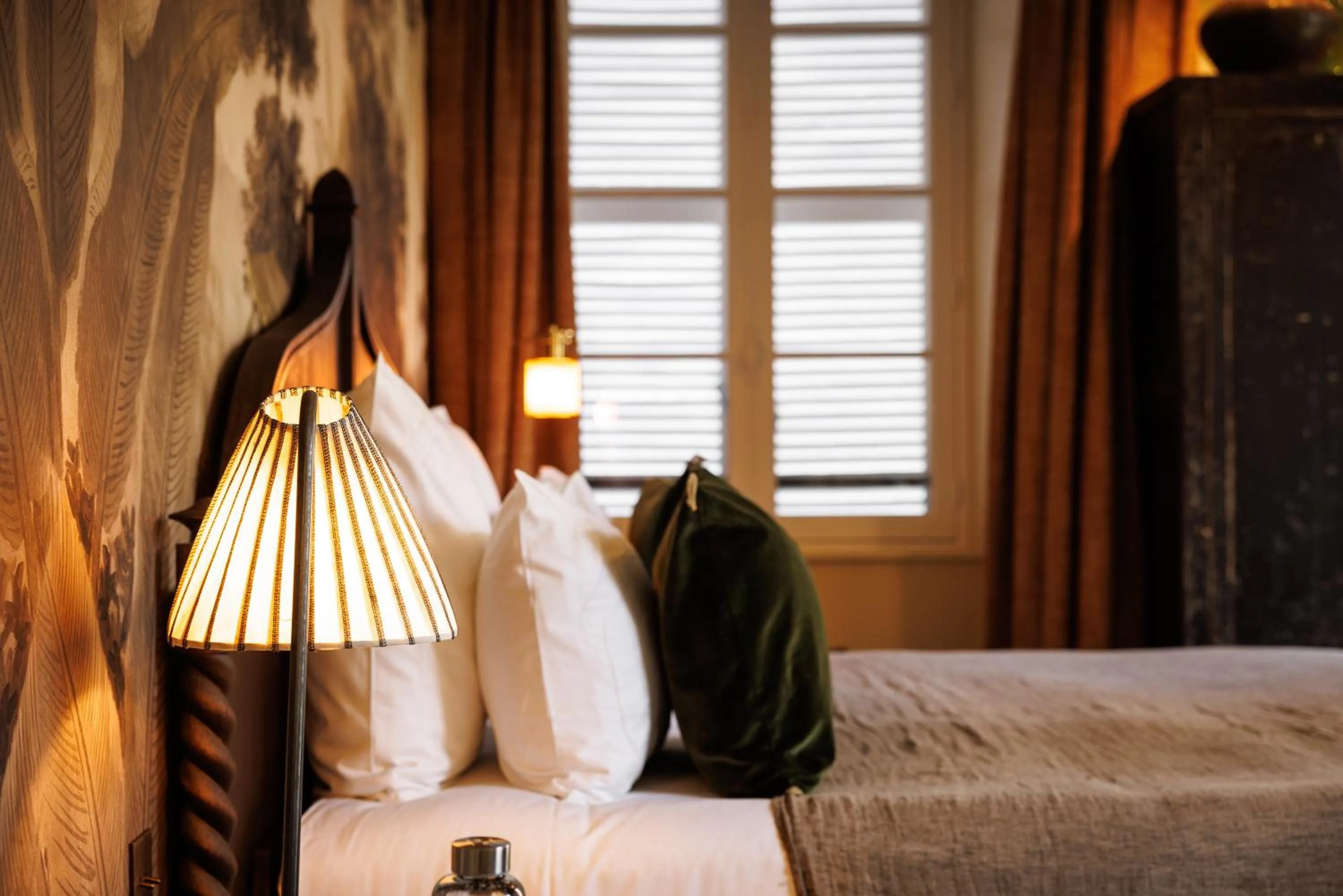 Photo of the whole room, Bed in Domaine de Locguénolé & Spa - Relais & Chateaux