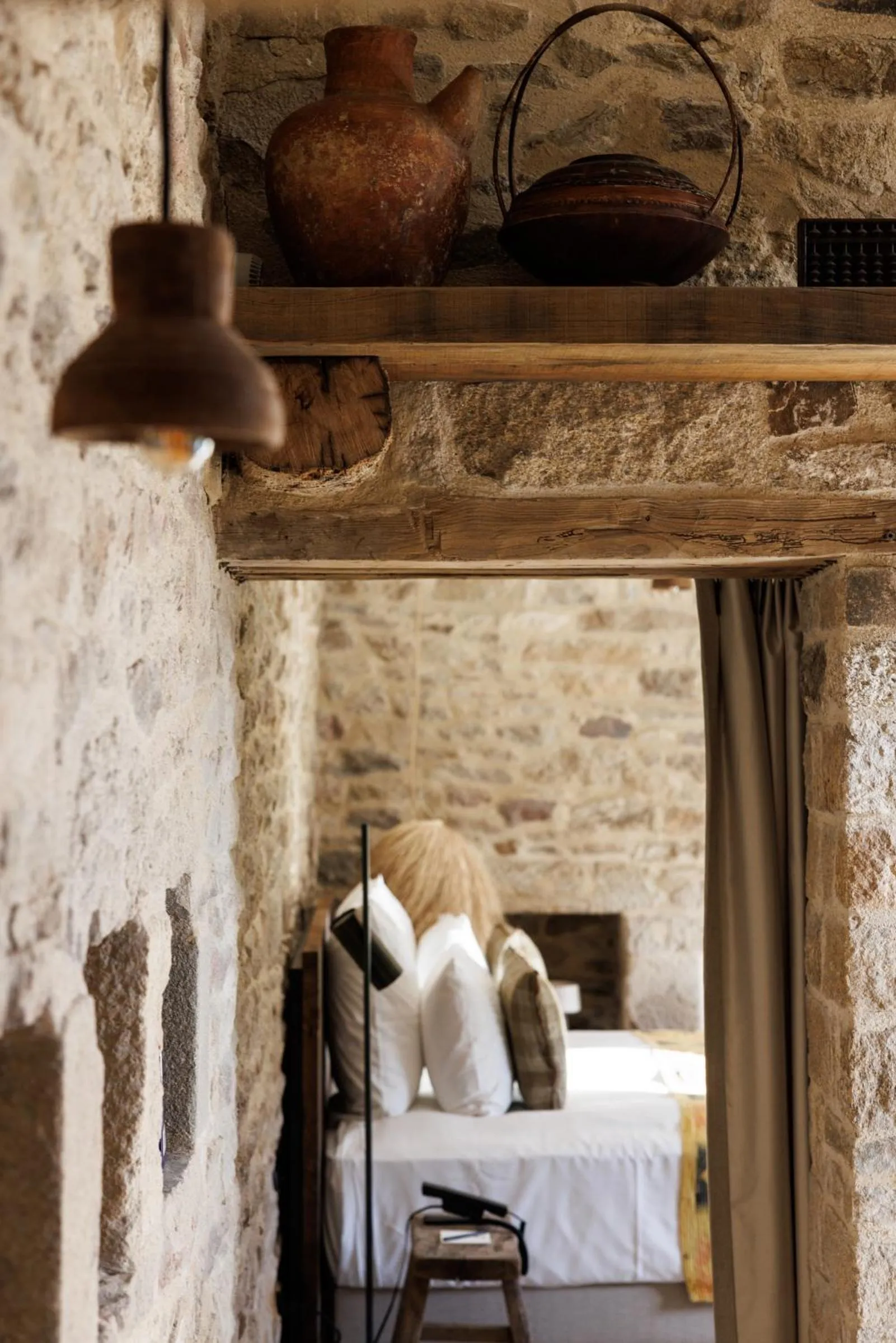 Decorative detail, Bed in Domaine de Locguénolé & Spa - Relais & Chateaux