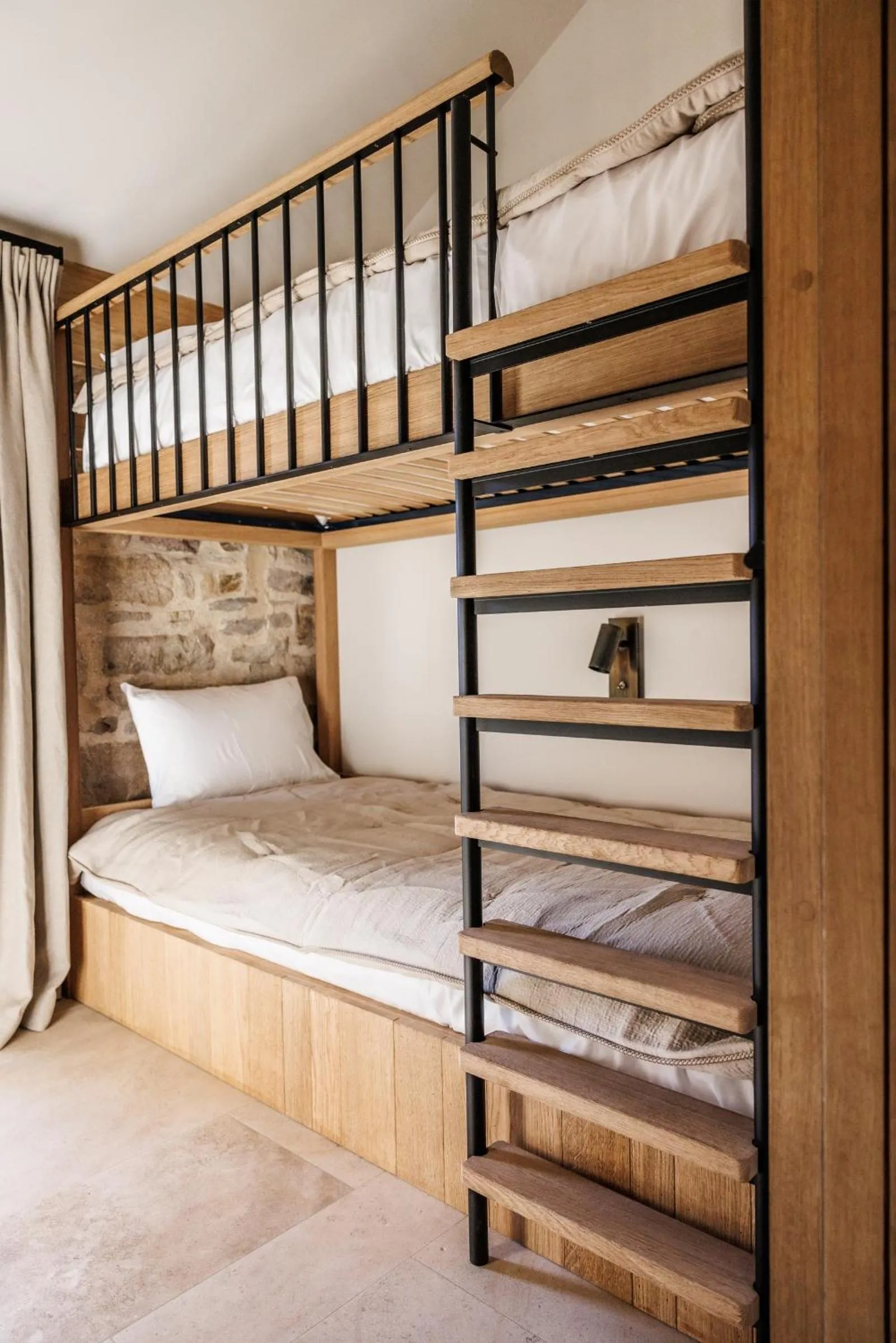 Bedroom, Bed in Domaine de Locguénolé & Spa - Relais & Chateaux