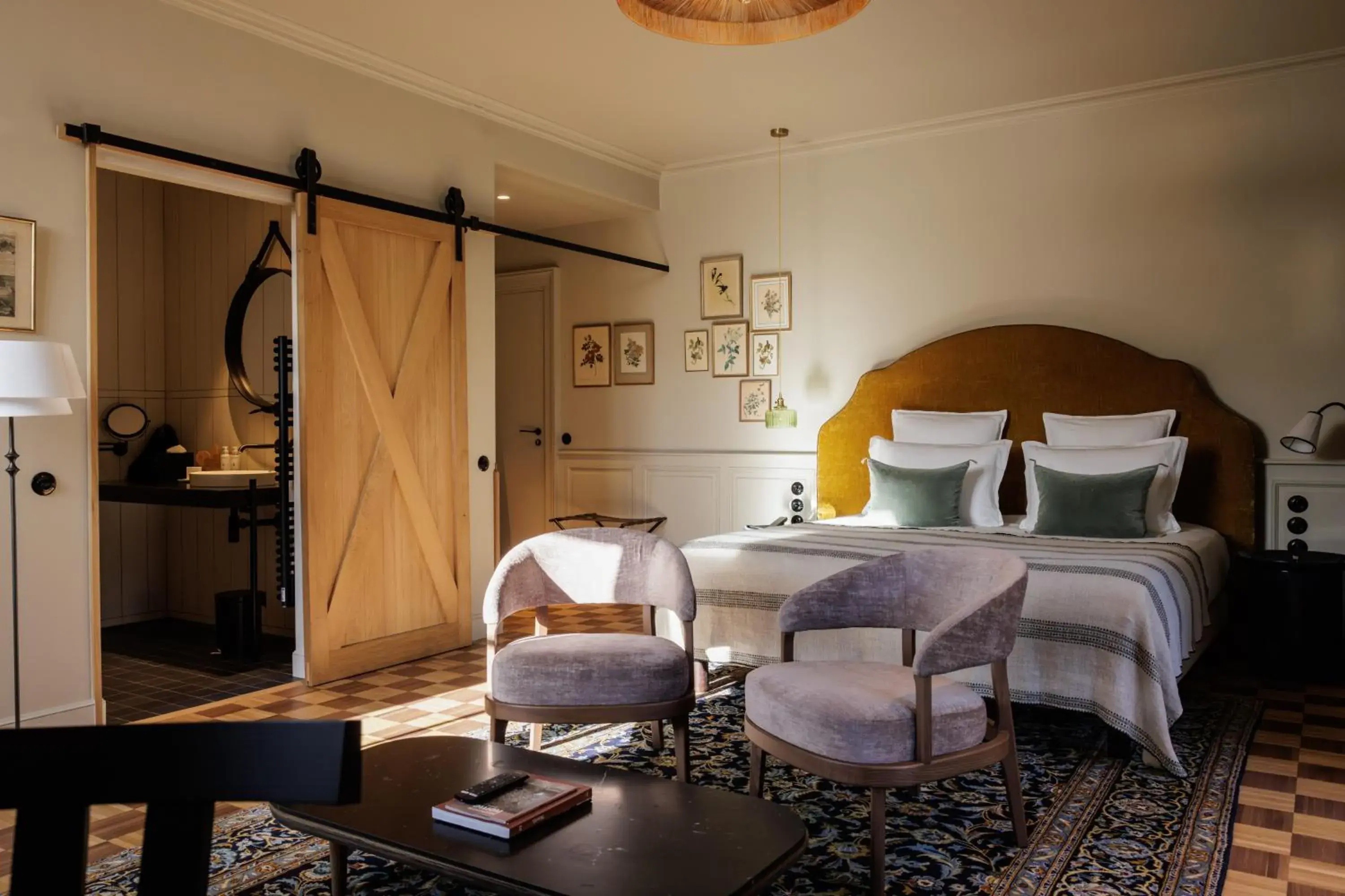 Junior Suite - Manor in Domaine de Locguénolé & Spa - Relais & Chateaux Junior Suite - Manor in Domaine de Locguénolé & Spa - Relais & Chateaux