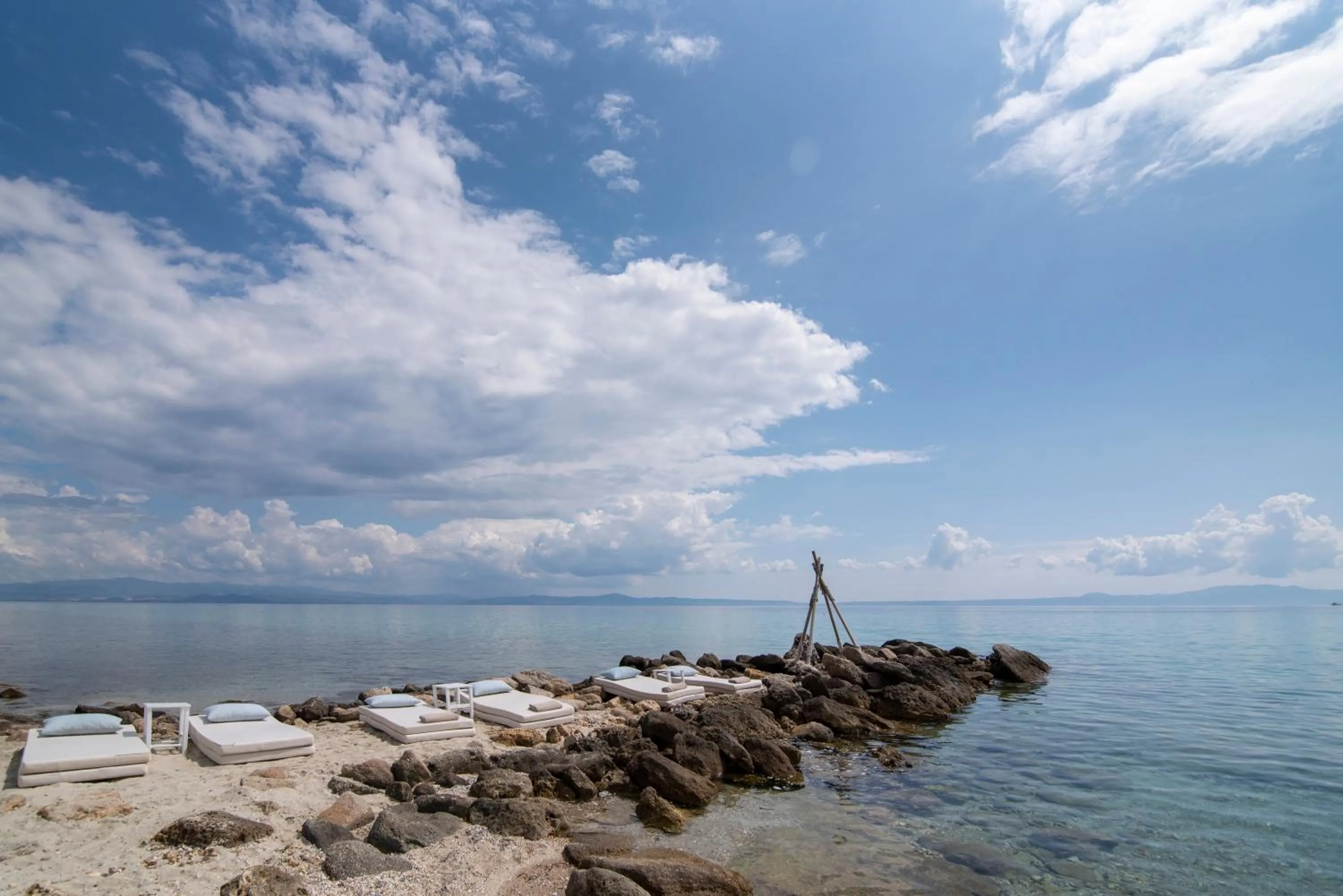 Beach in White Suites Resort- Adults Only Hotel