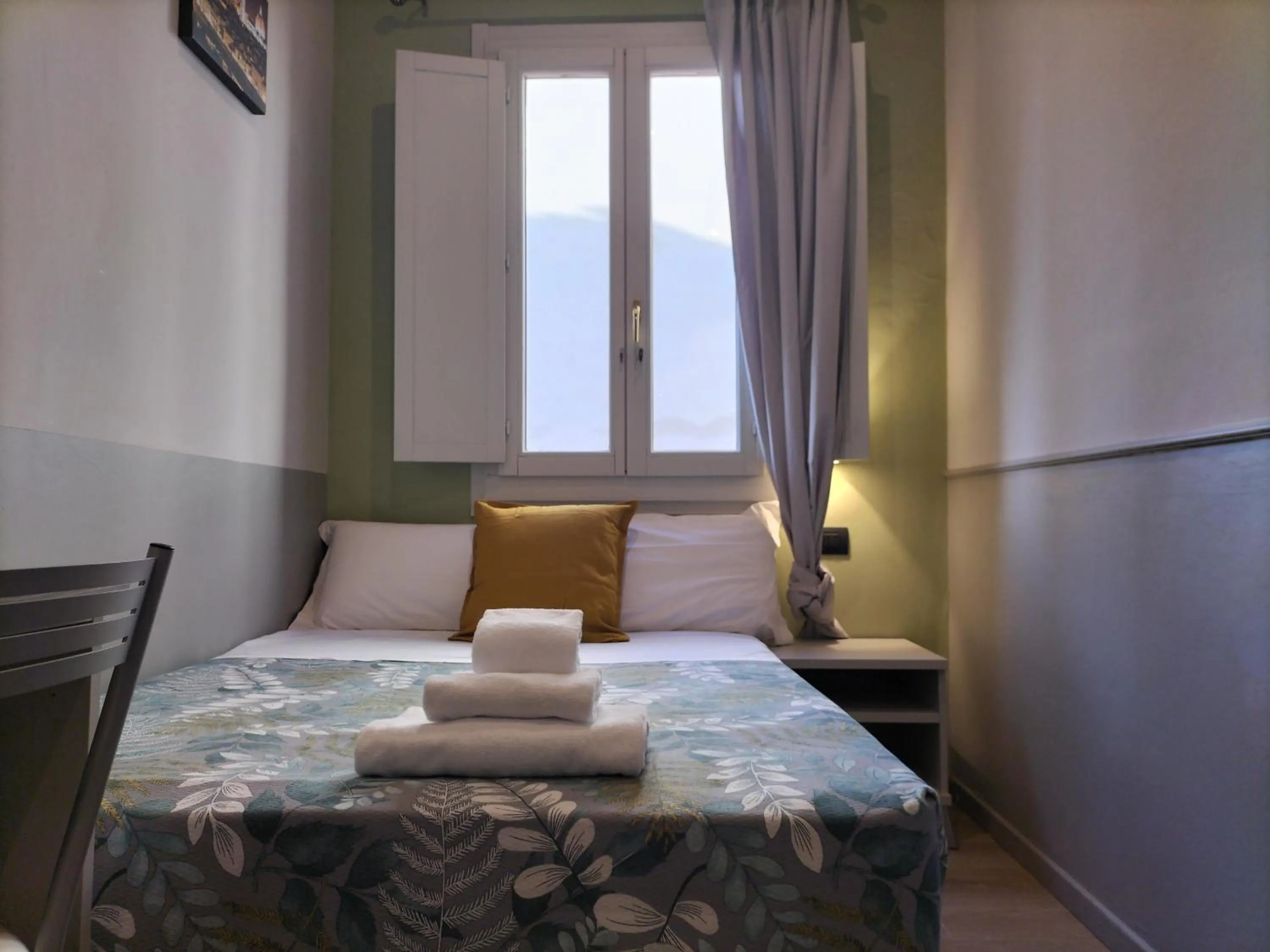 Bed in Hotel Camilla Guelfa