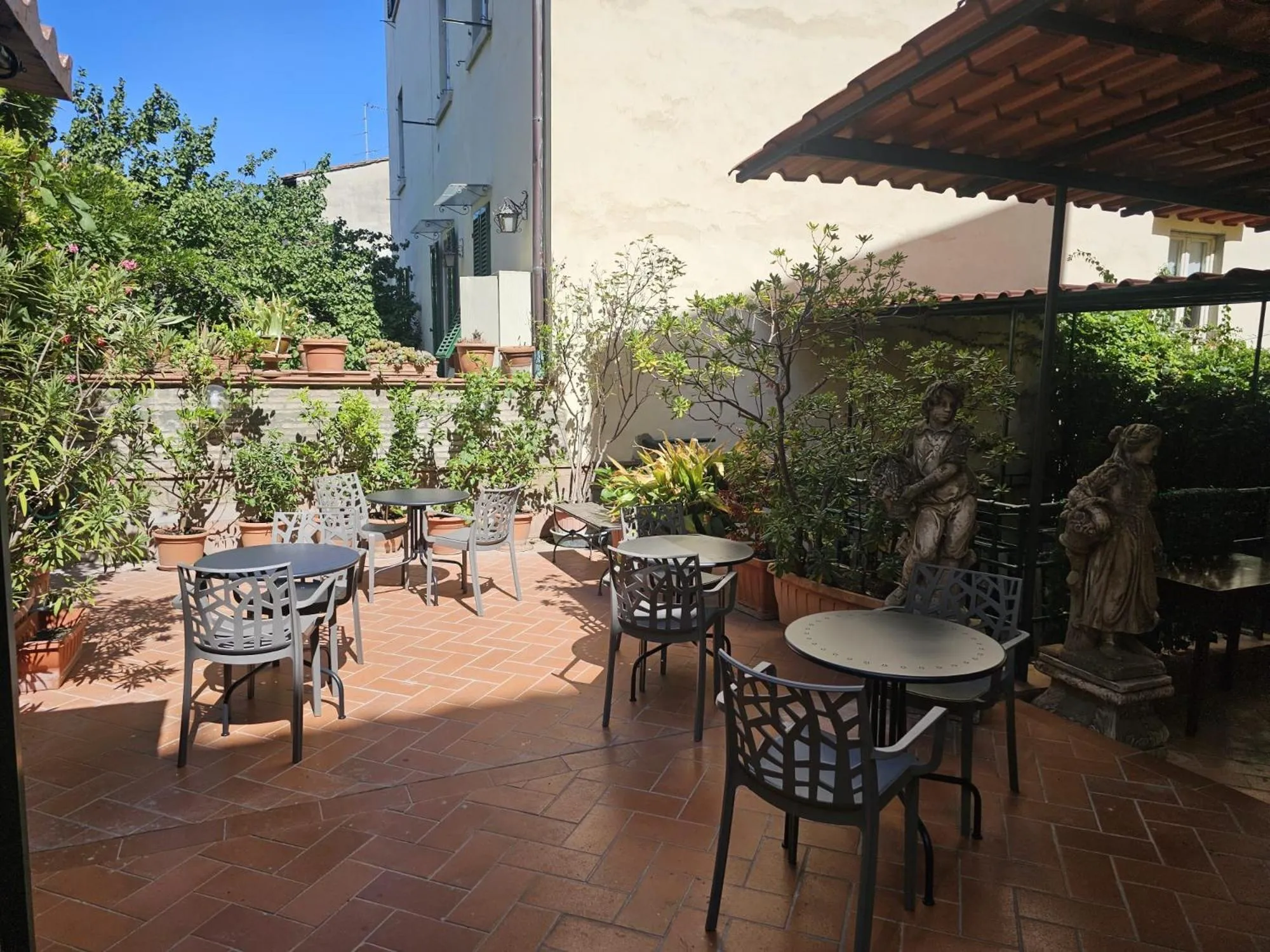Balcony/Terrace in Hotel Camilla Guelfa