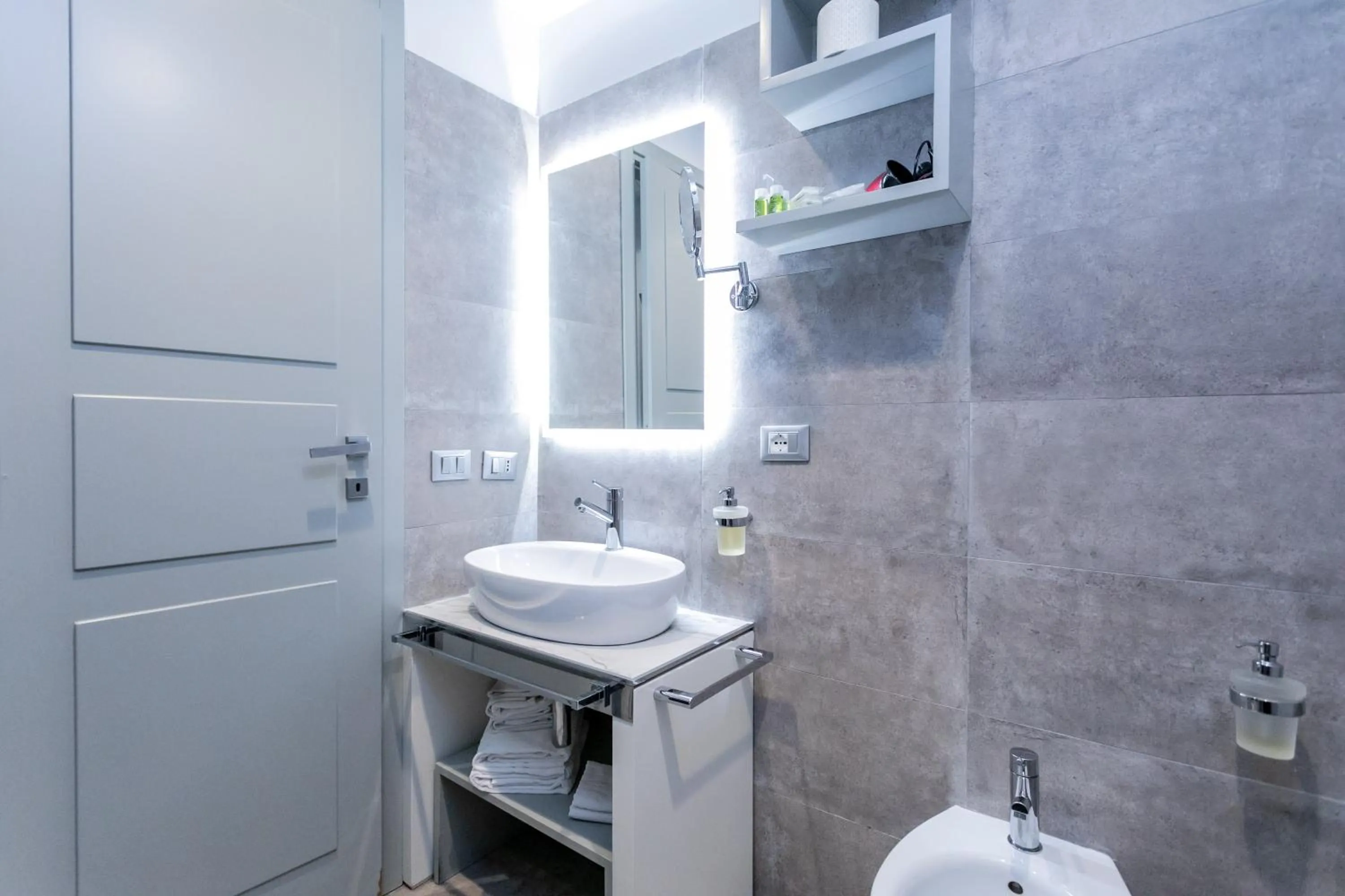 Toilet in Cesare ai Cavalieri Suites