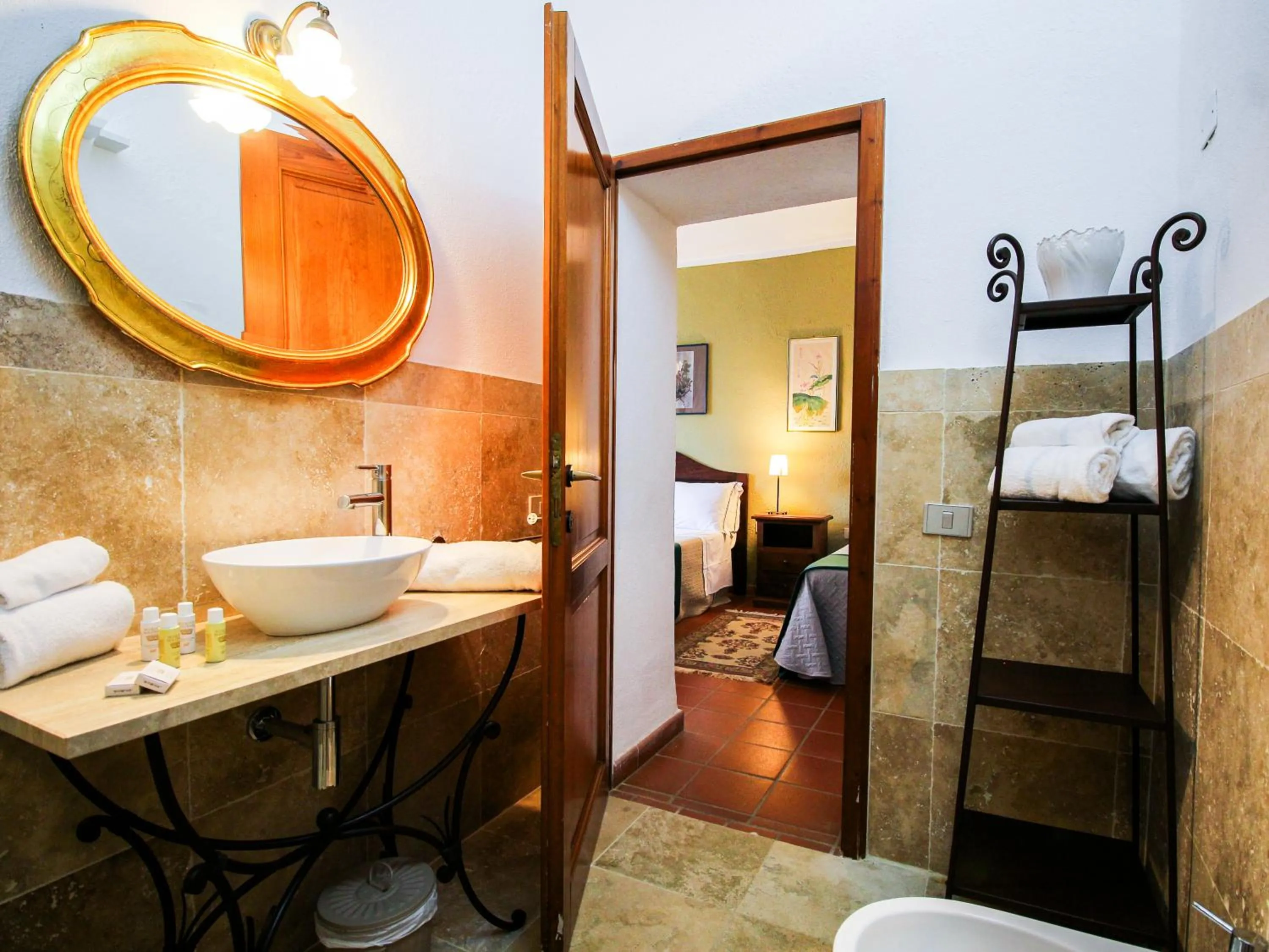 Bed in Agriturismo Boschi di Montecalvi