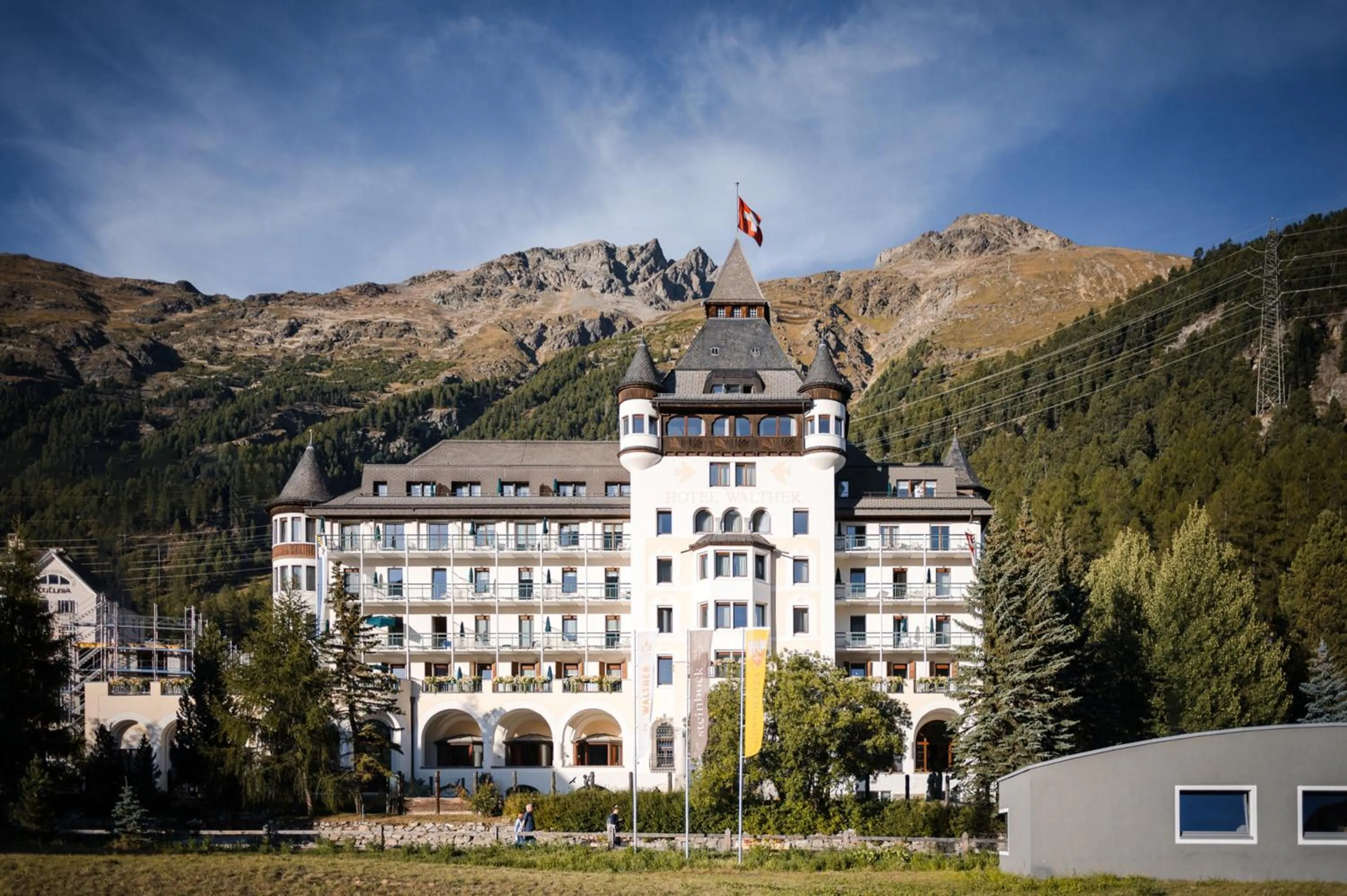Property building in Hotel Walther - Relais & Châteaux